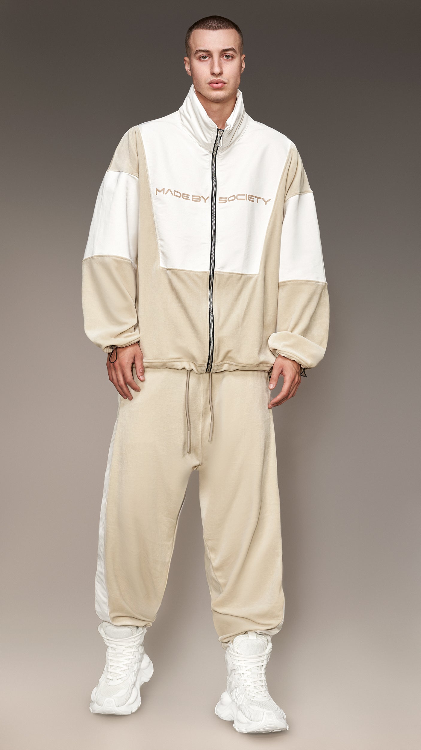 Pantaloni jogger - P16715