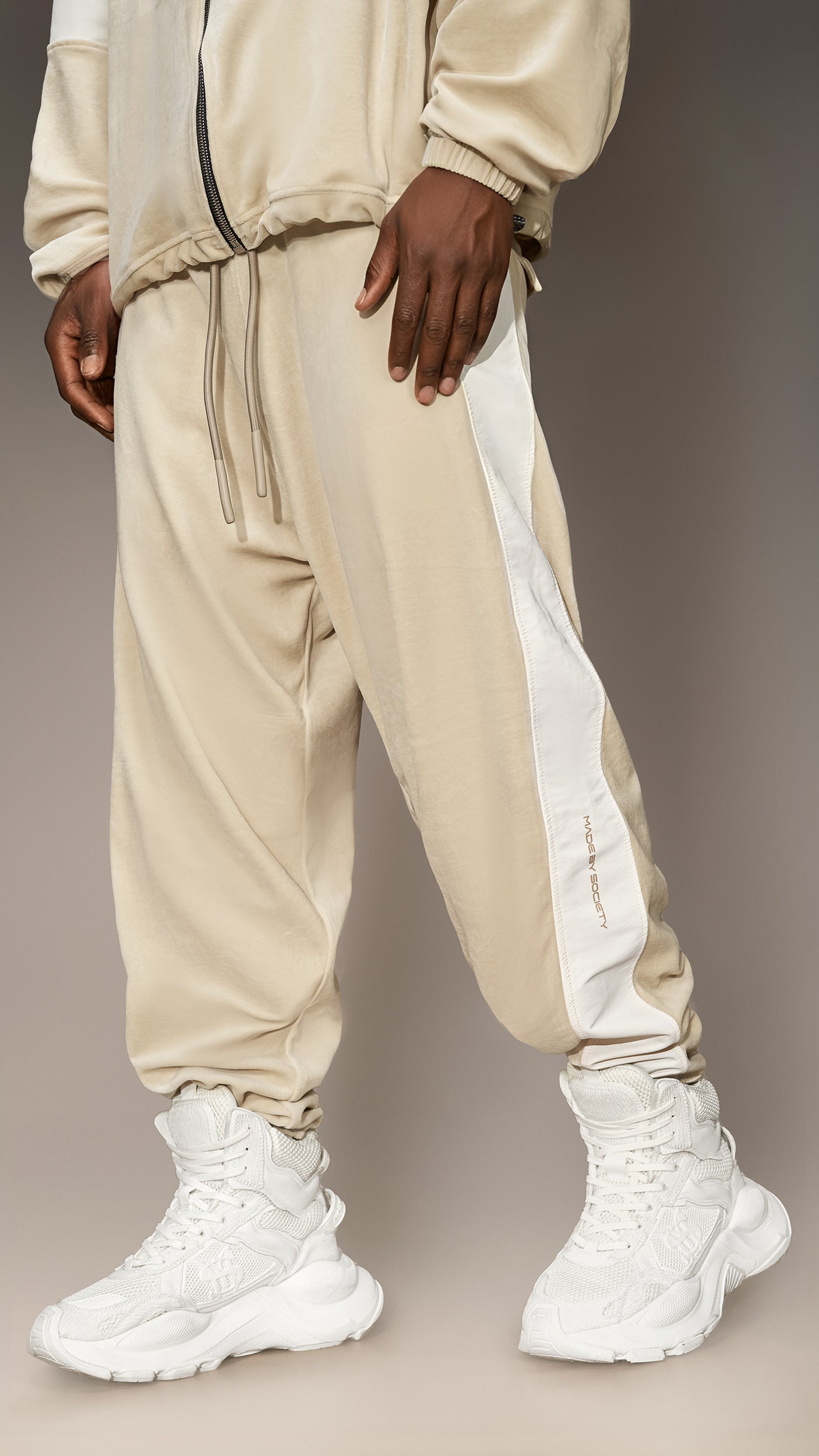 Pantaloni jogger - P16715