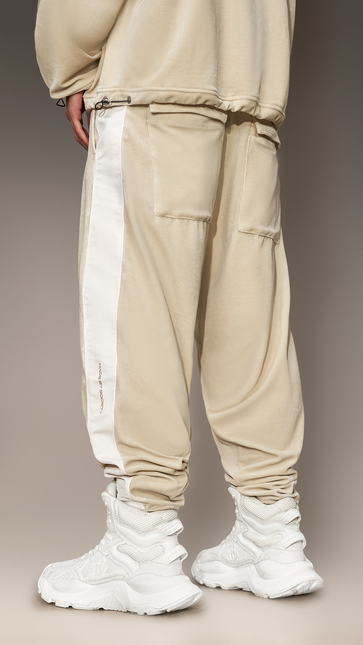 Pantaloni jogger - P16715