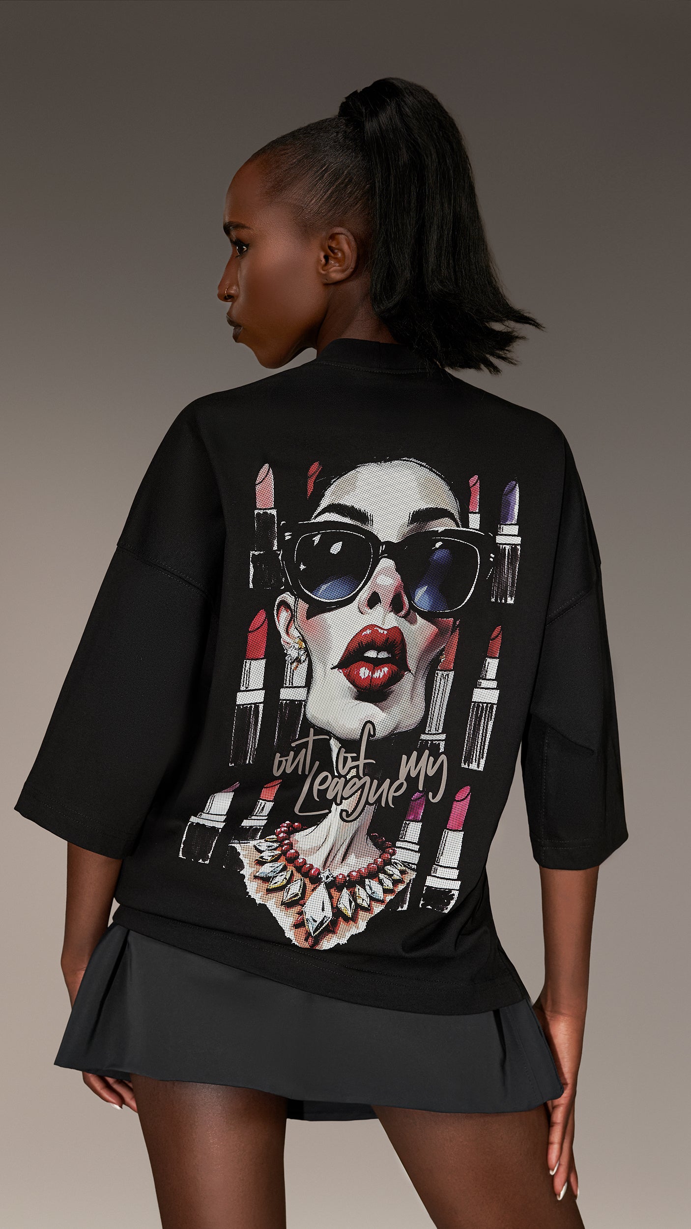 Tricou oversized "Out of My League" - T26332