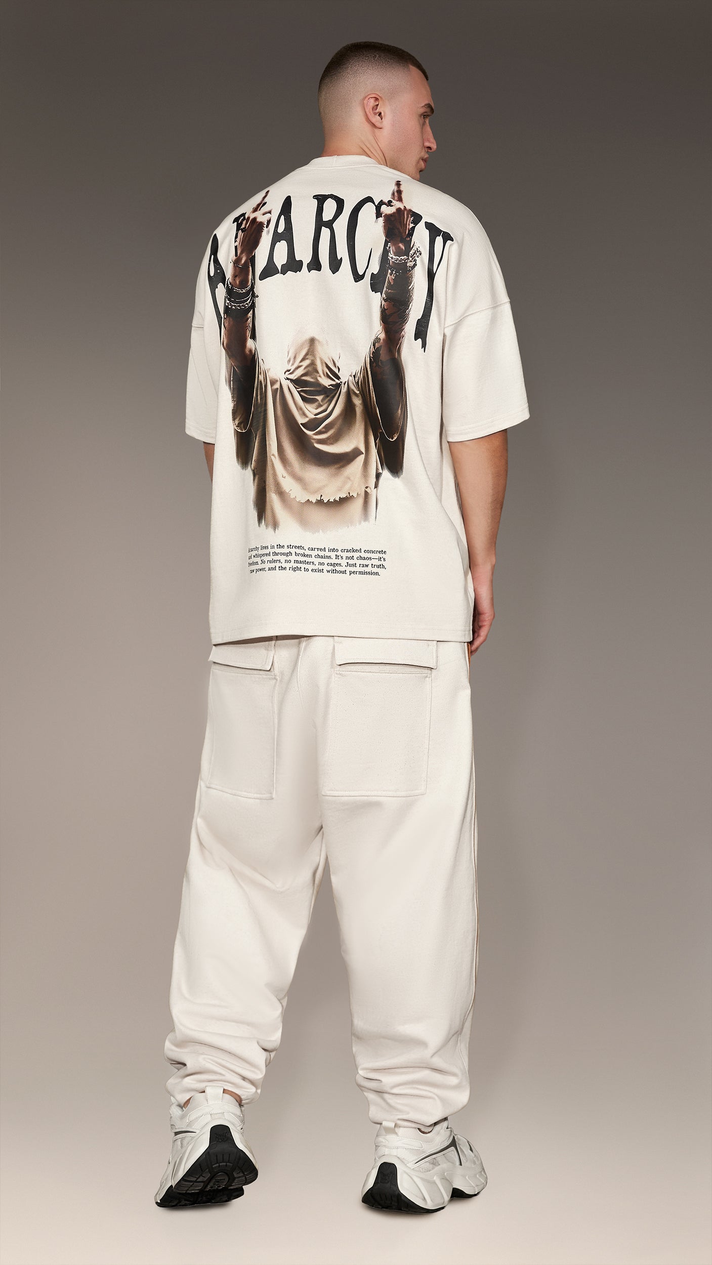 Tricou Weight of Night