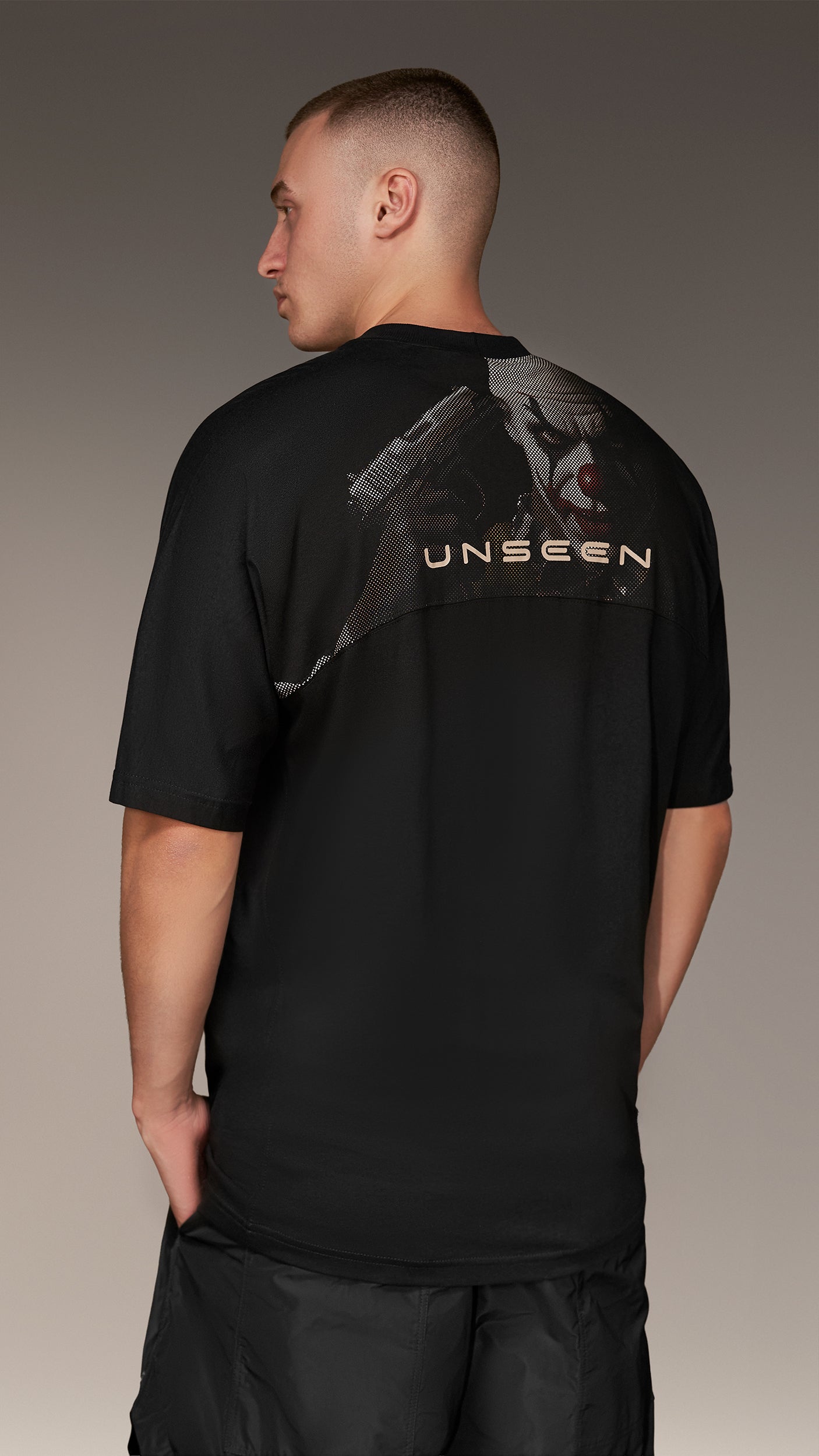 Tricou "UNSEEN" - T15742