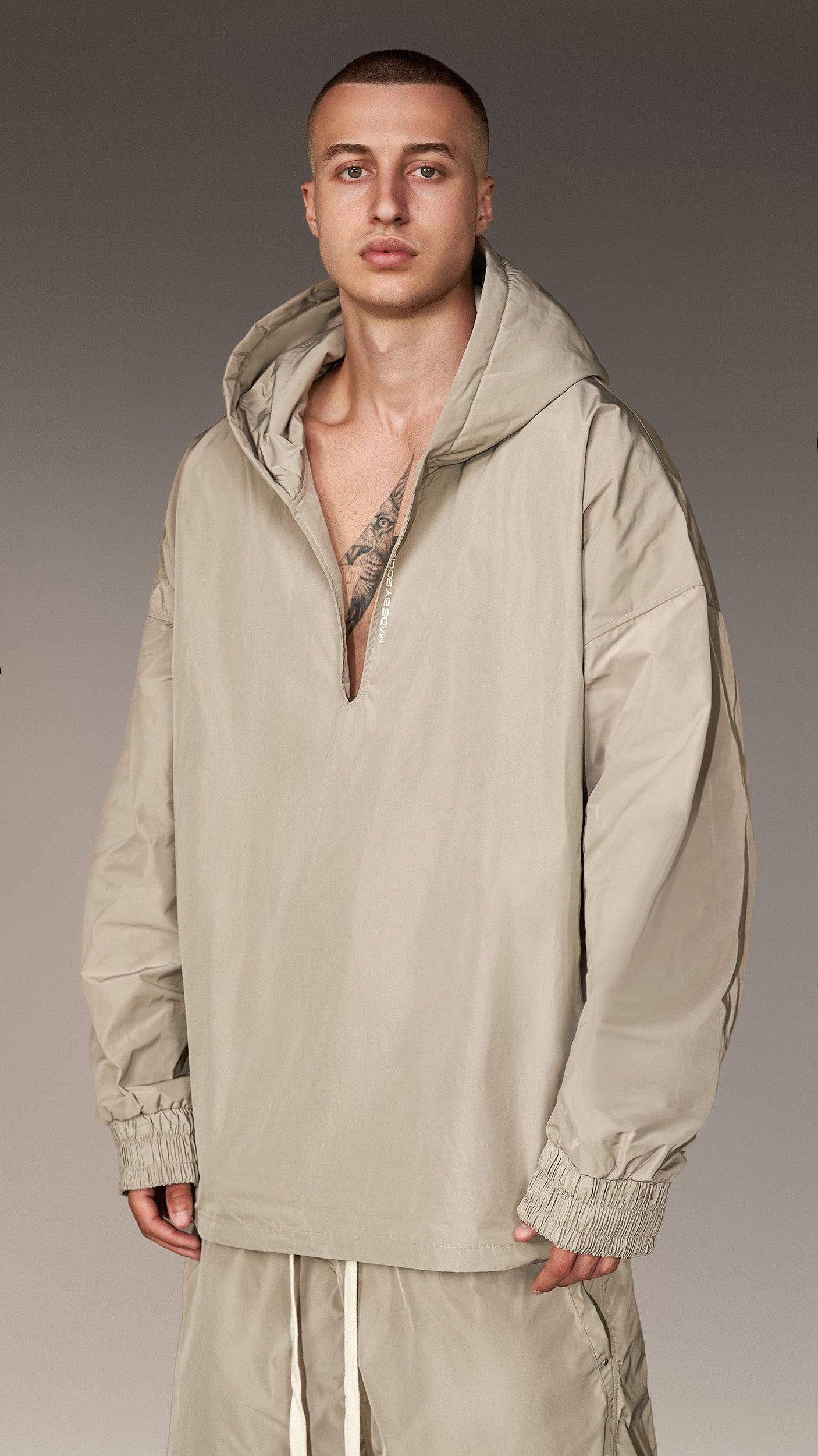 Hanorac cu decolteu - H16475