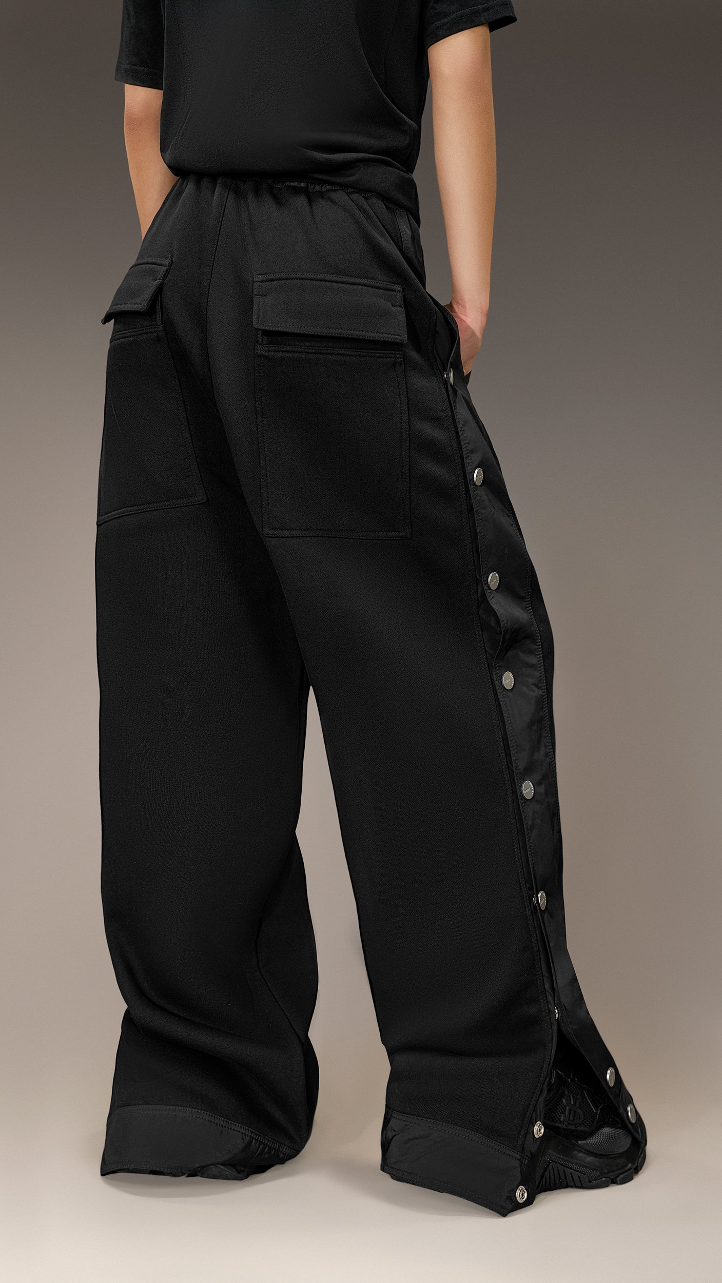 Pantaloni cu capse Made By Society - P26033