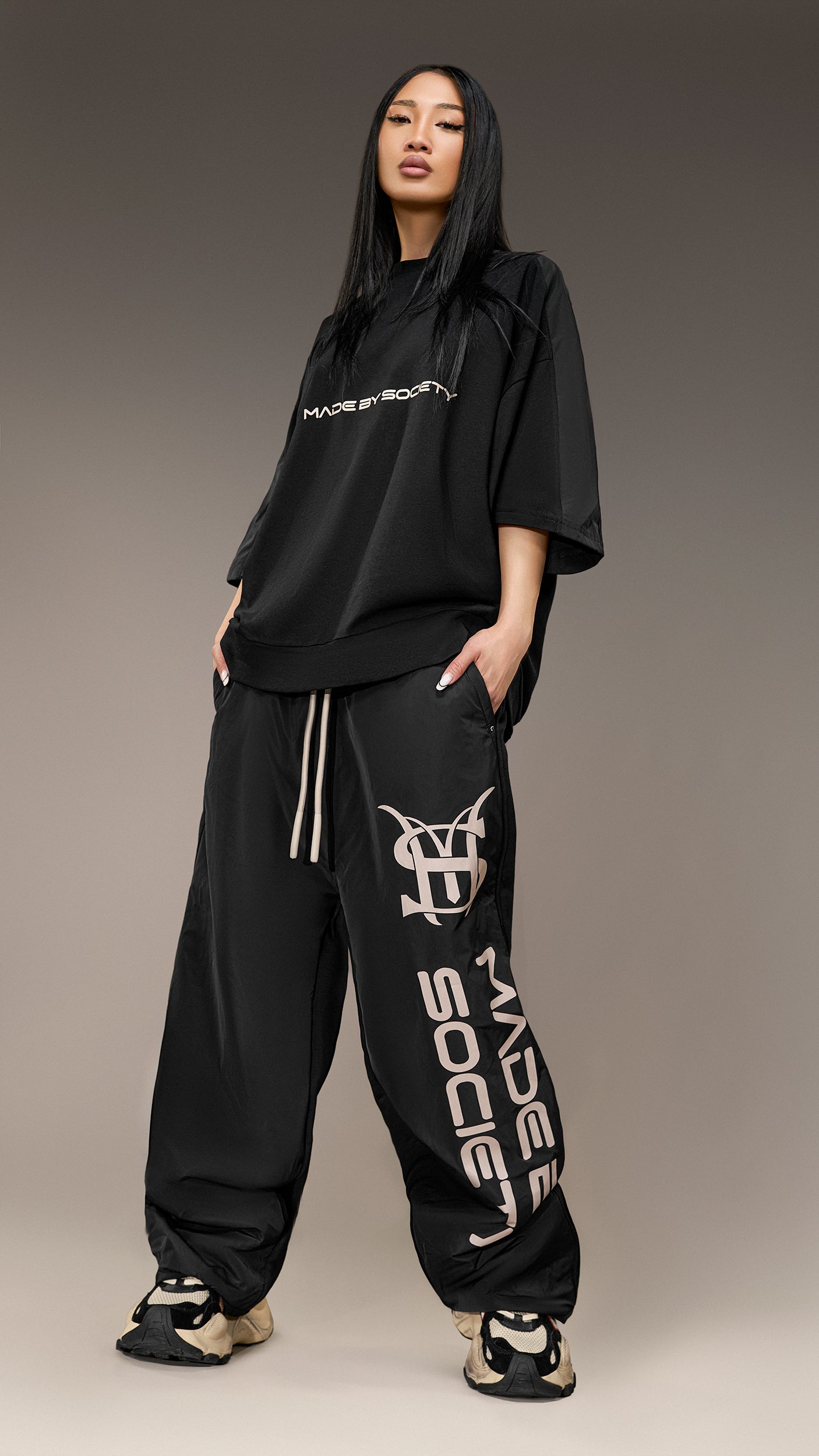 Pantaloni Oversized Made By Society – P26045