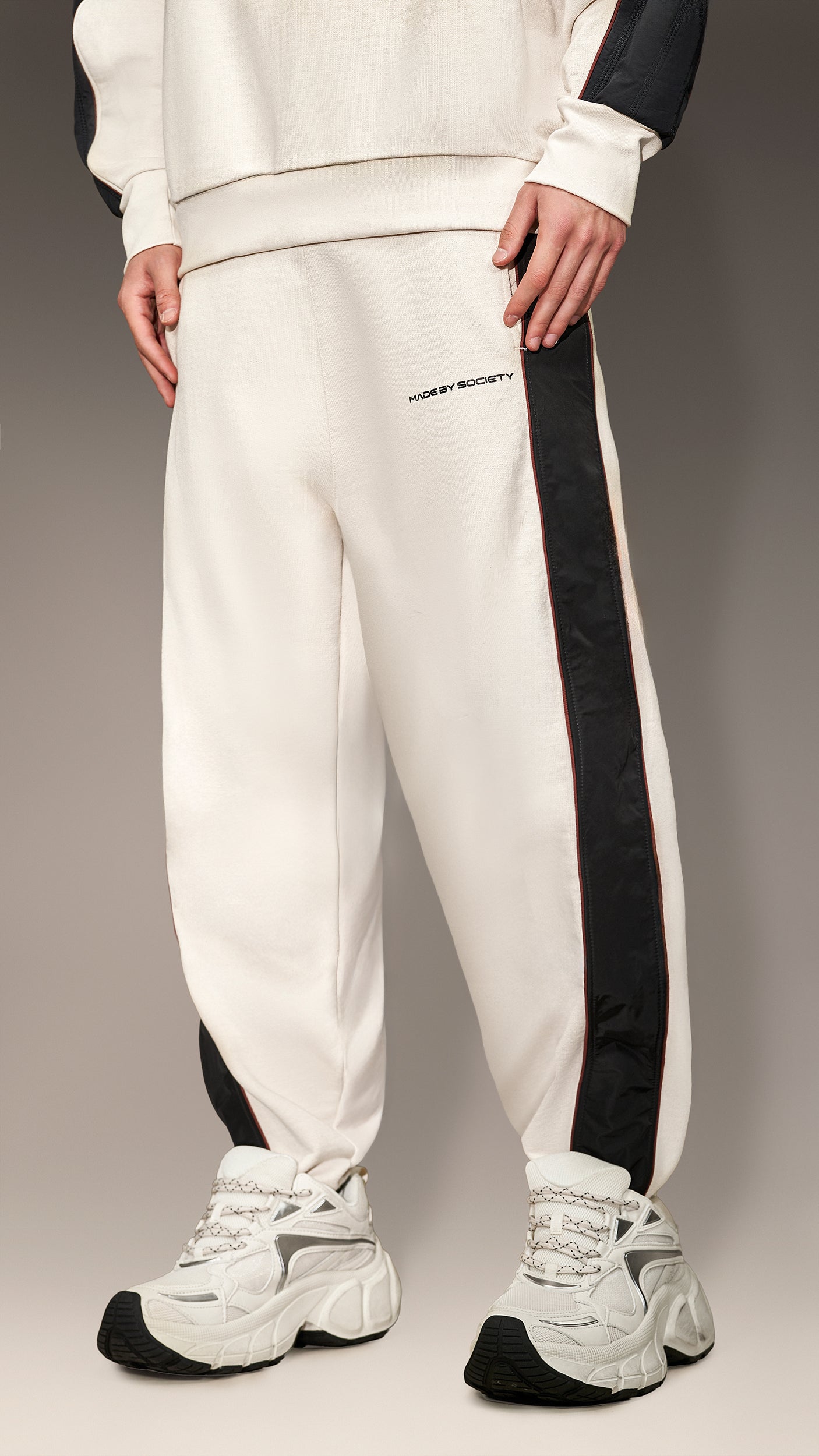 Pantaloni Made by Society - P16978