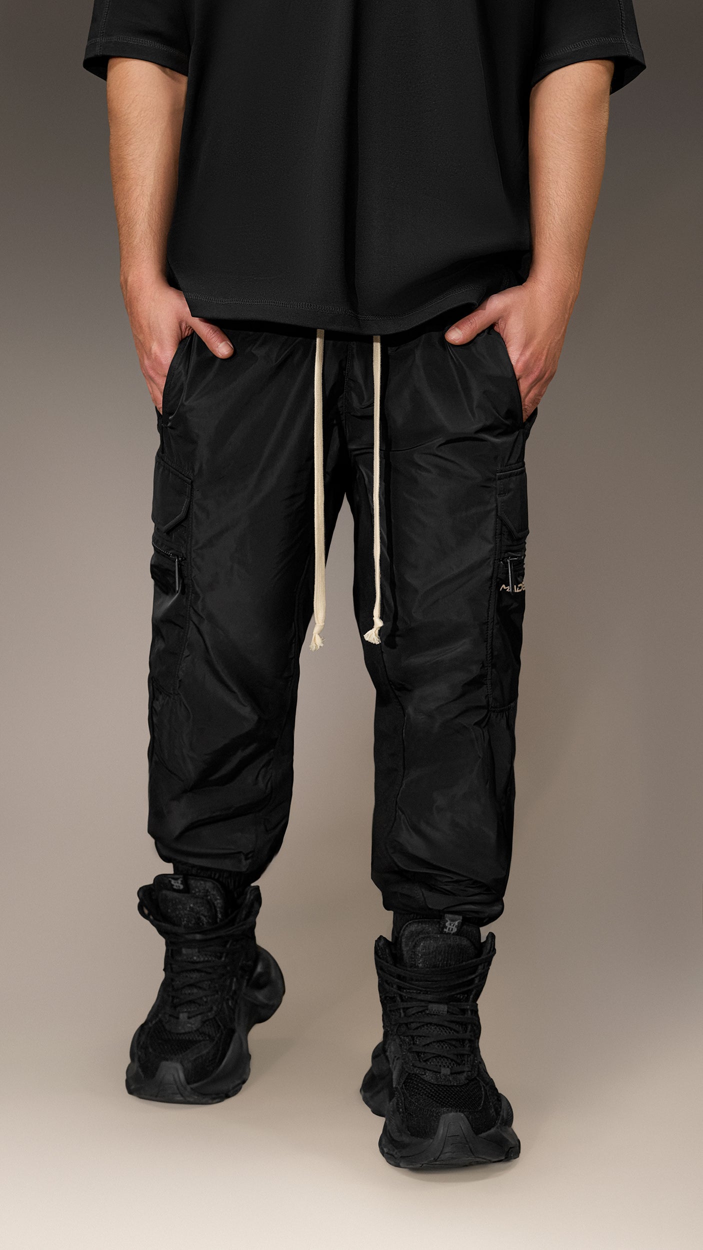 Pantaloni Cargo Made by Society – P16126