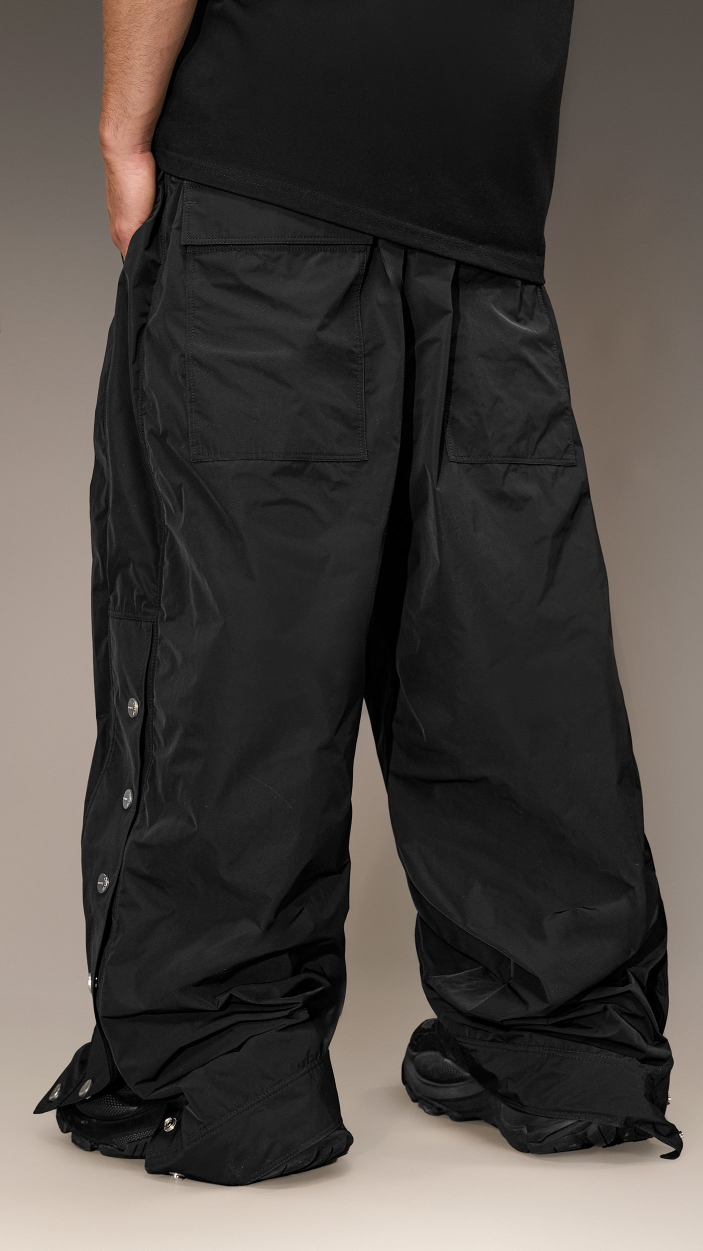 Pantaloni Made by Society -P16138