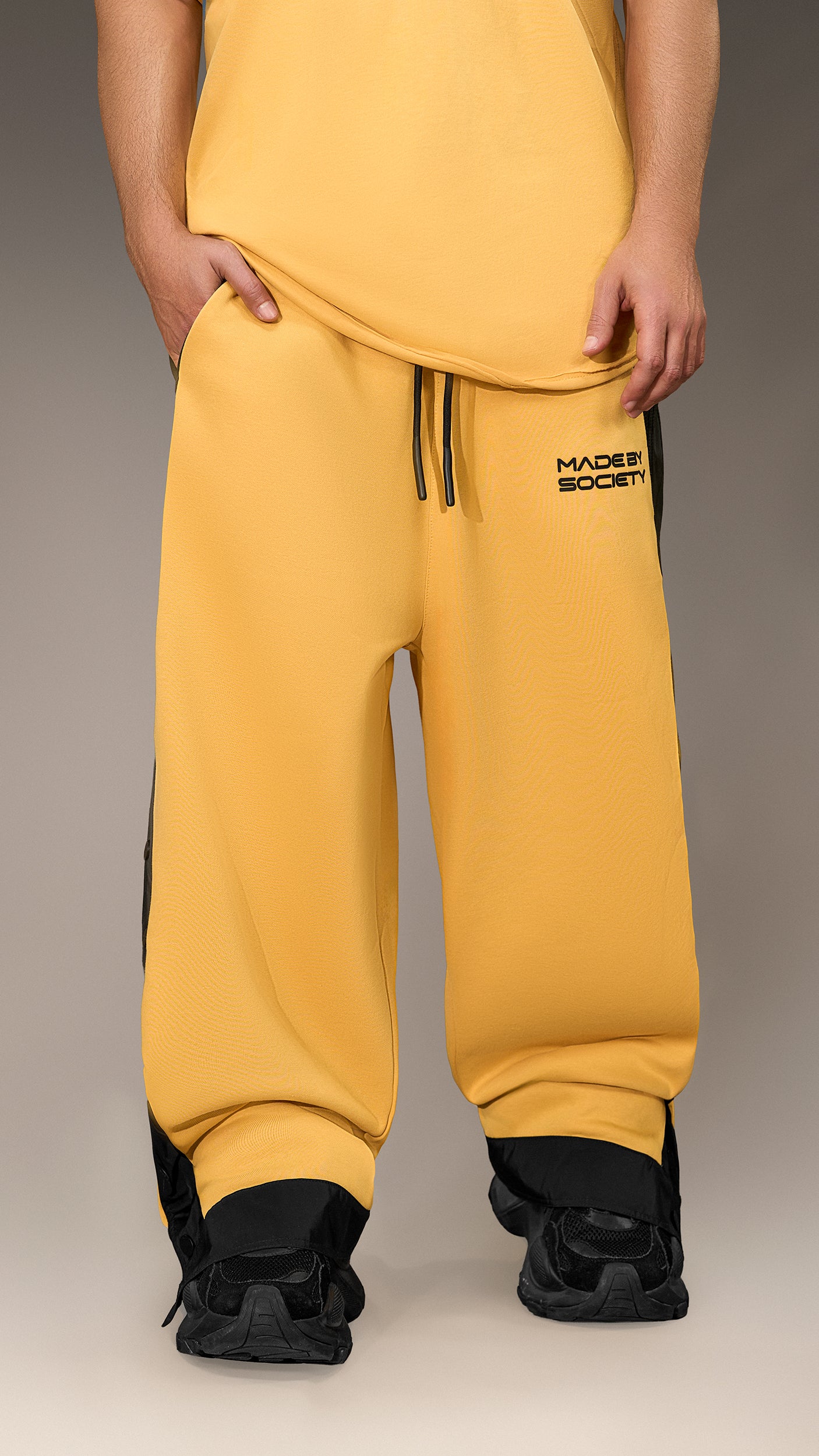 Pantaloni cu capse - P16083