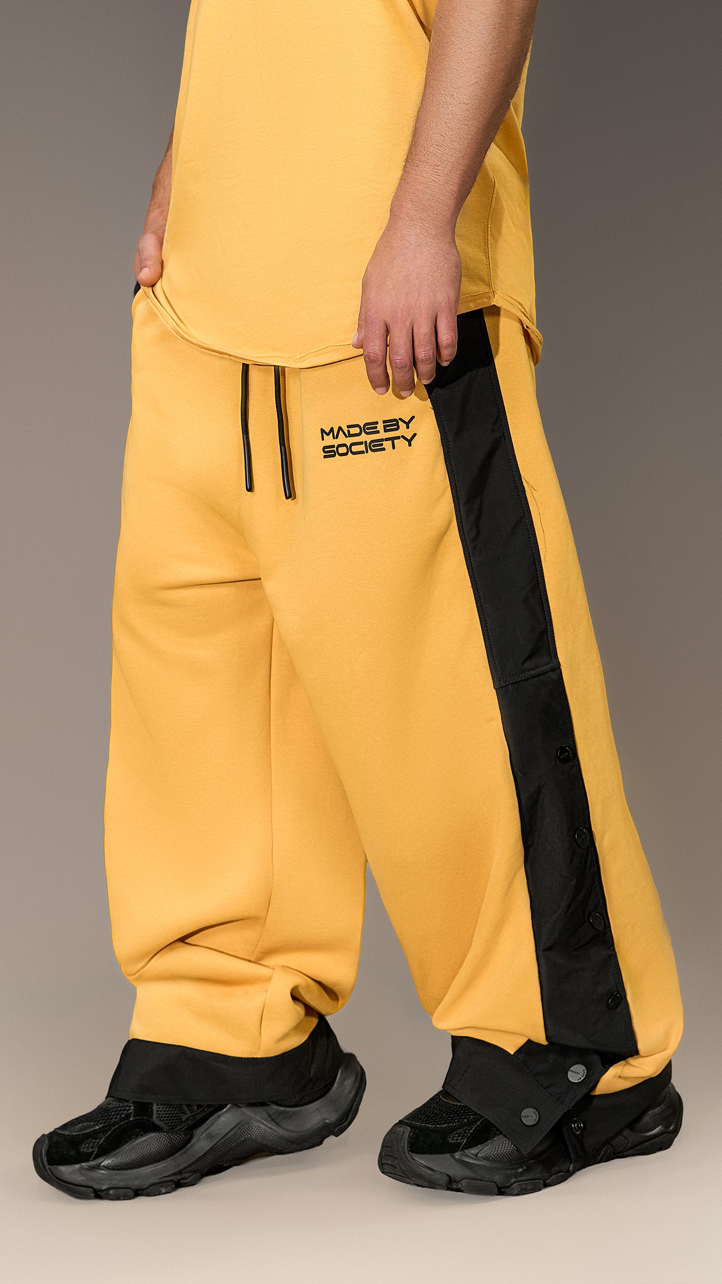 Pantaloni cu capse - P16083