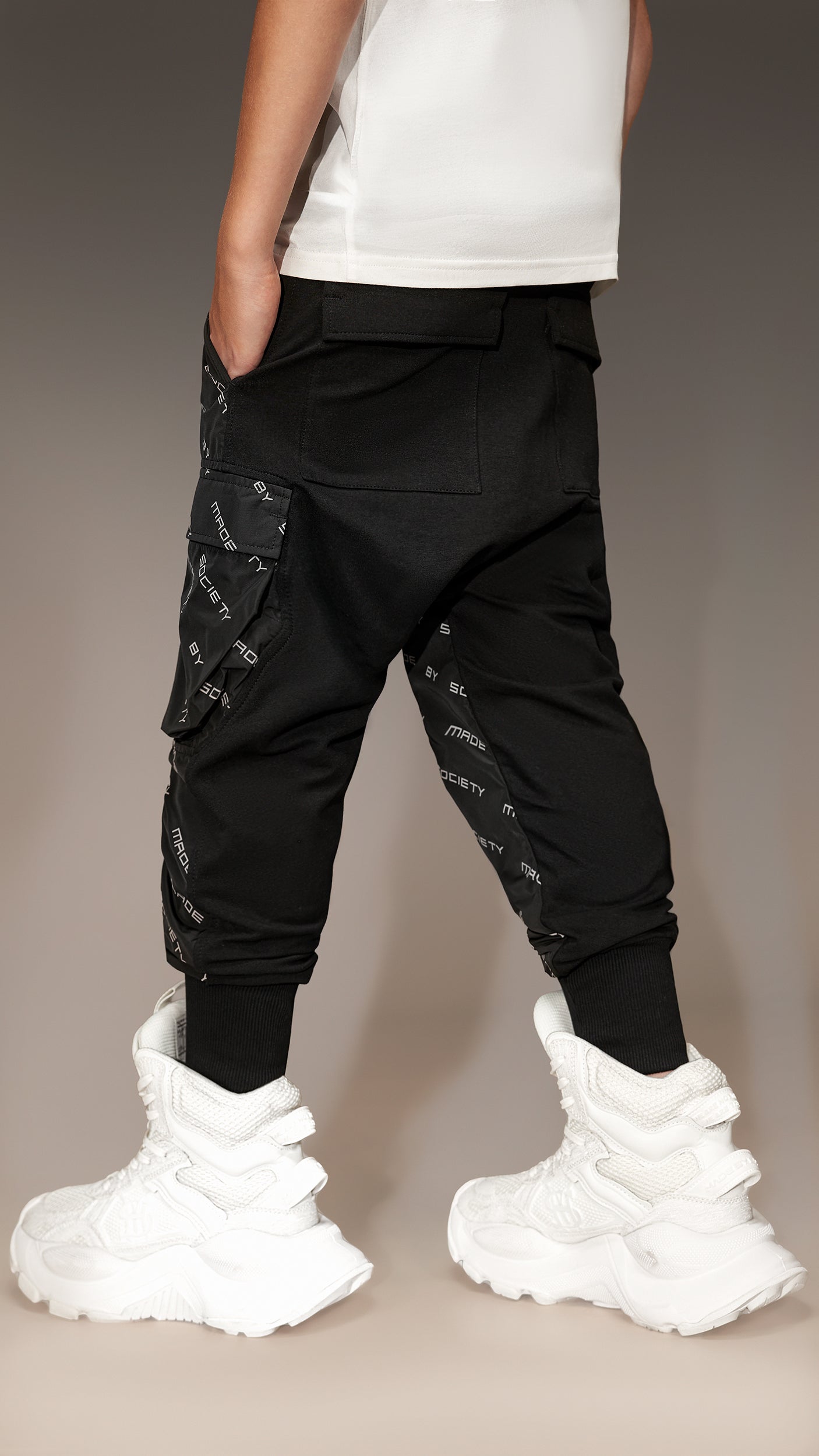 Pantaloni cargo - P35166