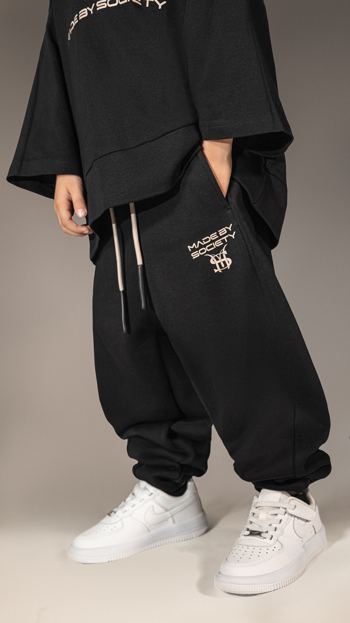 Pantaloni "Made by Society" - P35677