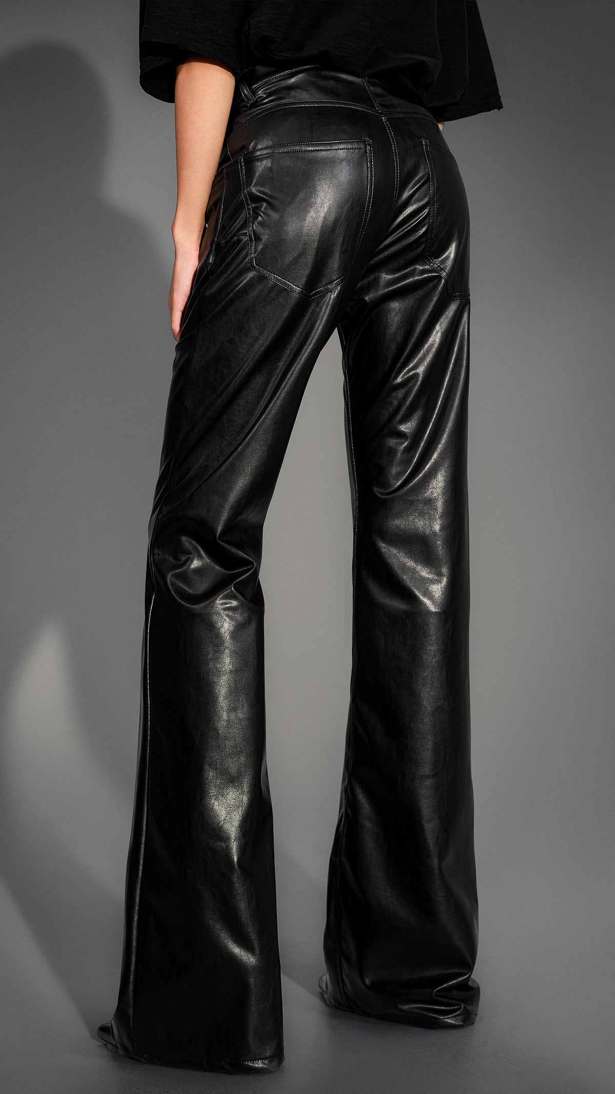 Pantaloni WET BLACK - P27586