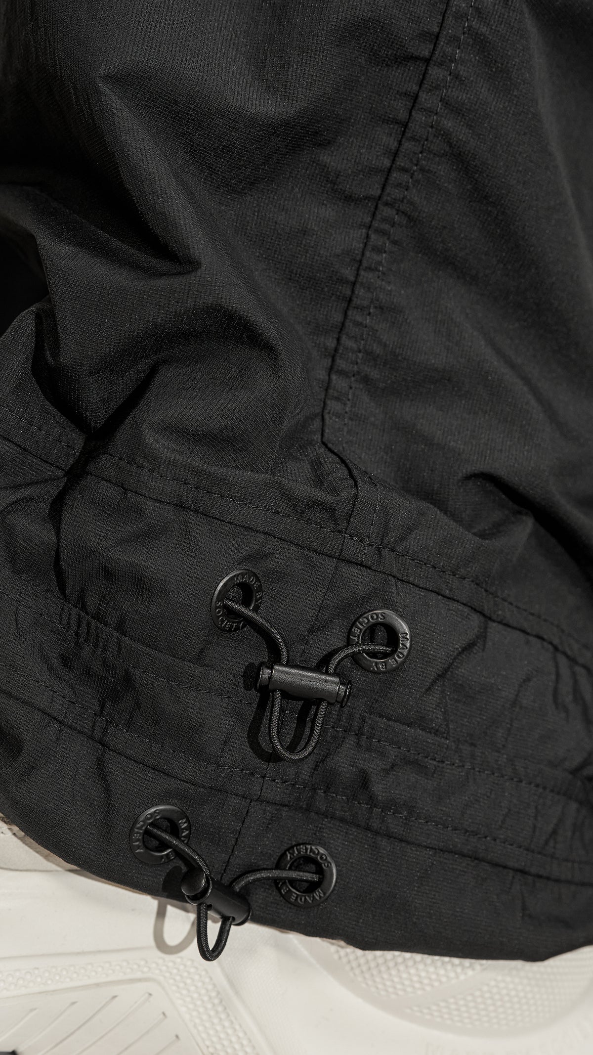 Pantaloni MONOLITH - P17812
