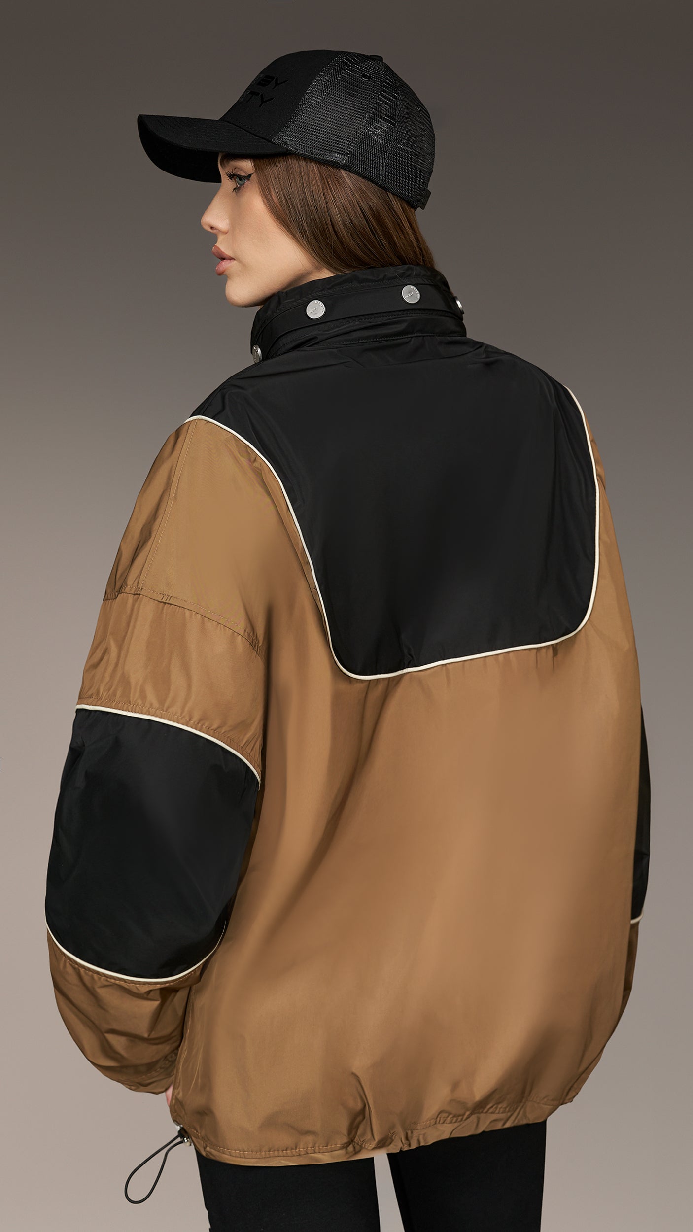 Jacheta Tan Vector - H27061