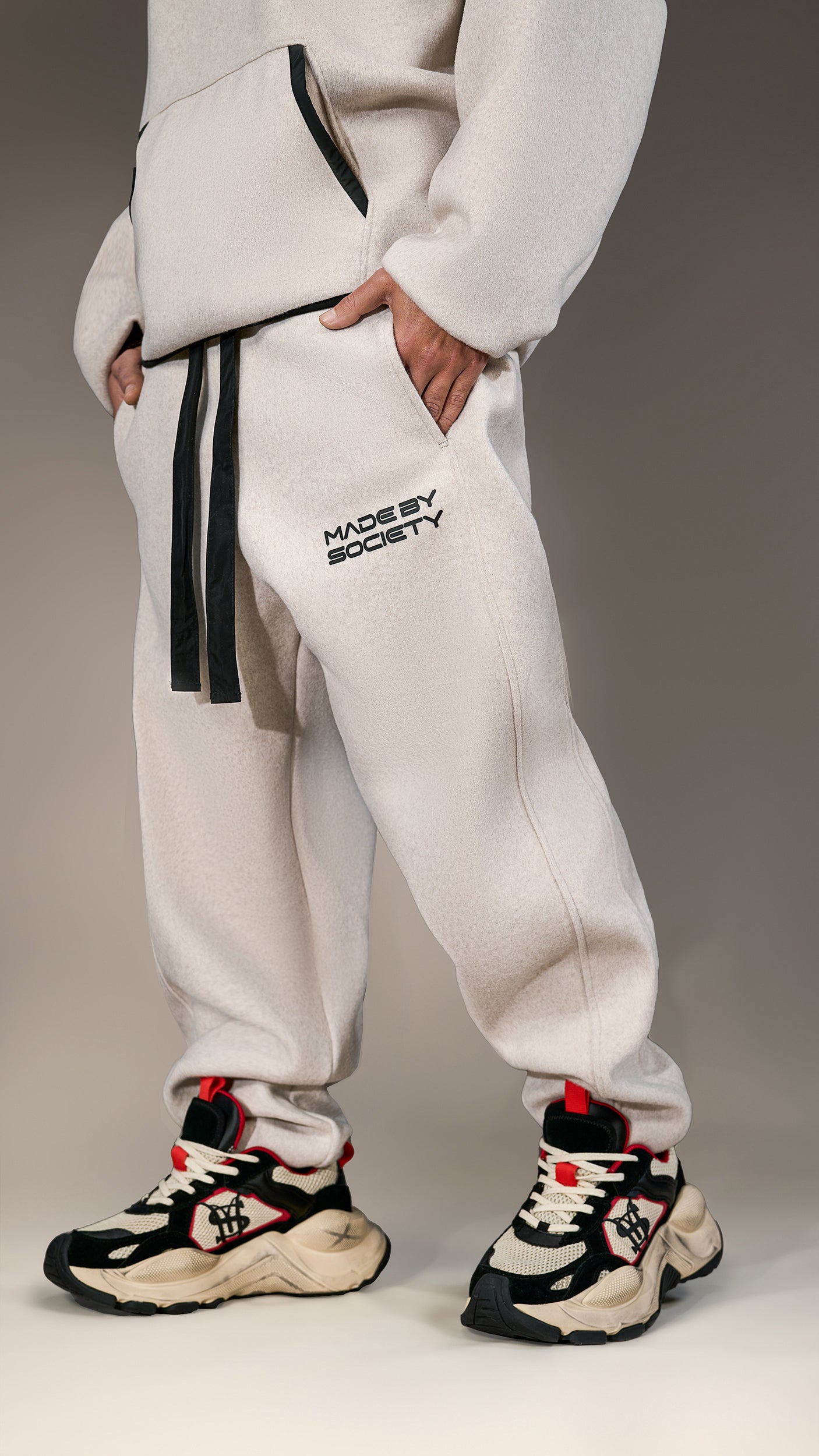 Pantaloni Jogger "Made by Society" - P15976