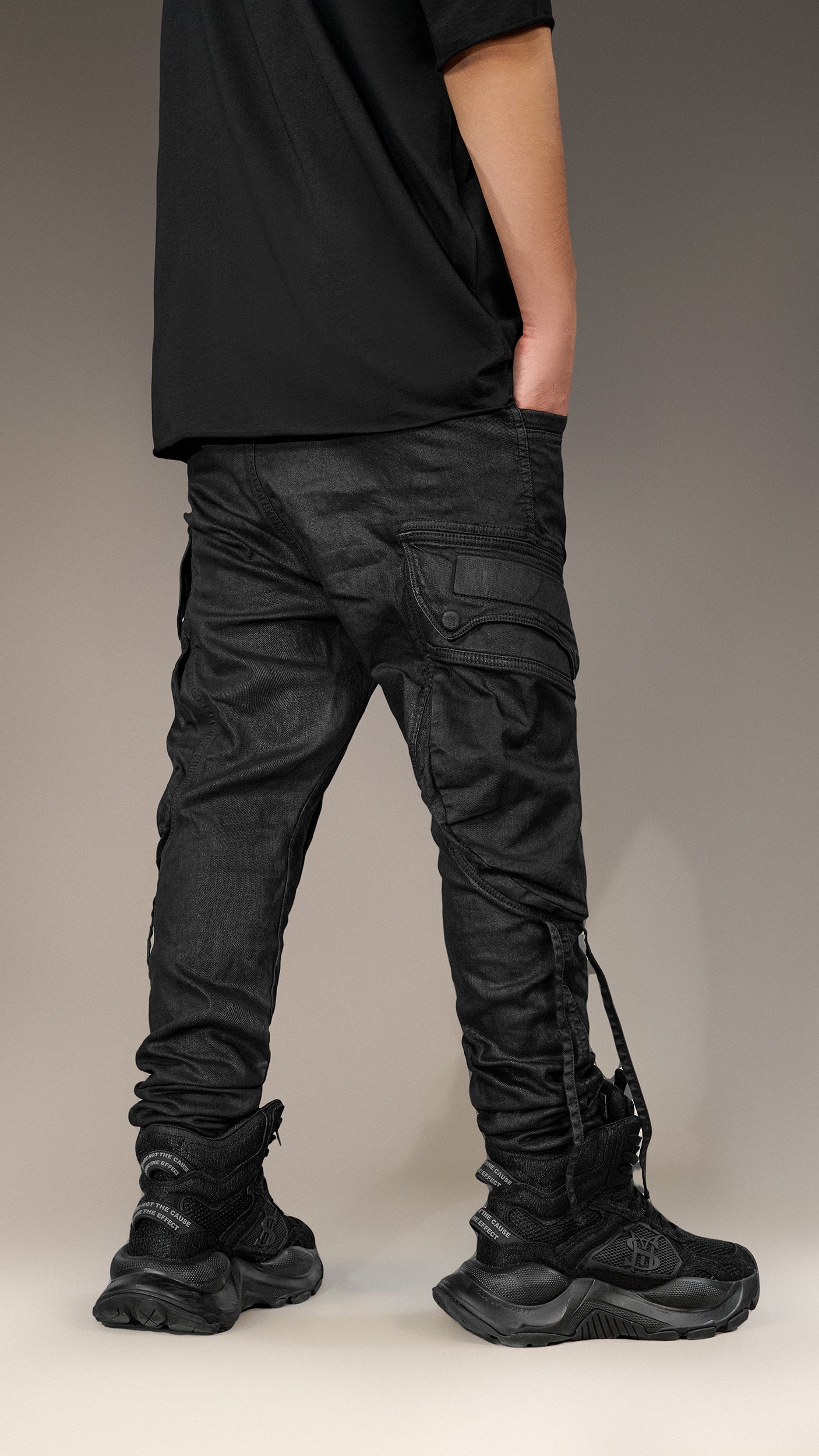 Pantaloni Cargo Negri „Made by Society” - P15239