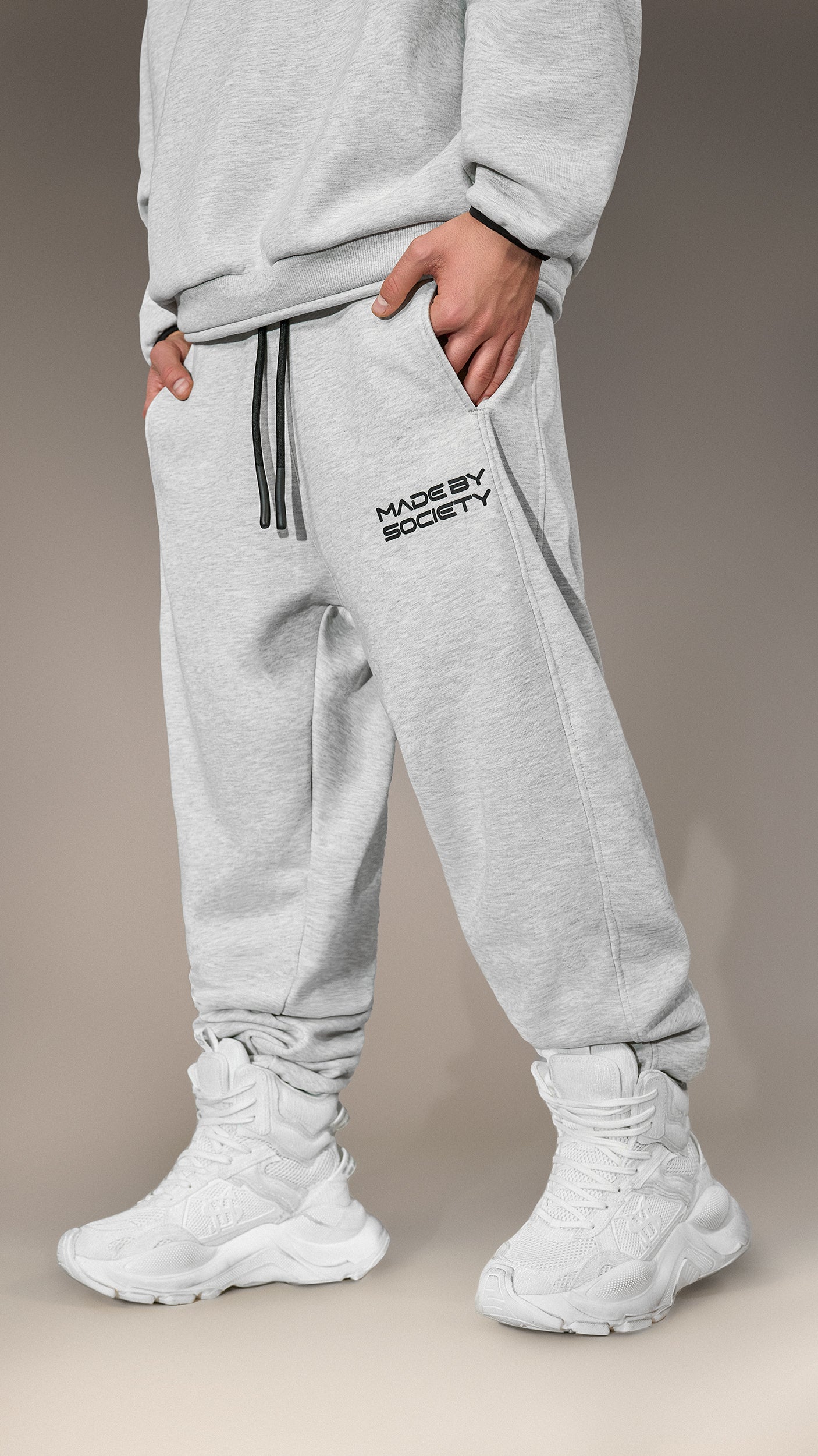 Pantaloni Jogger „Made by Society” - P15827
