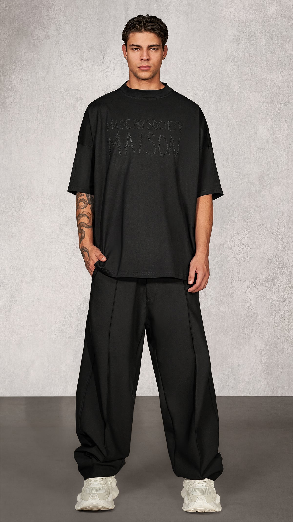 Tricou Private View - T17839