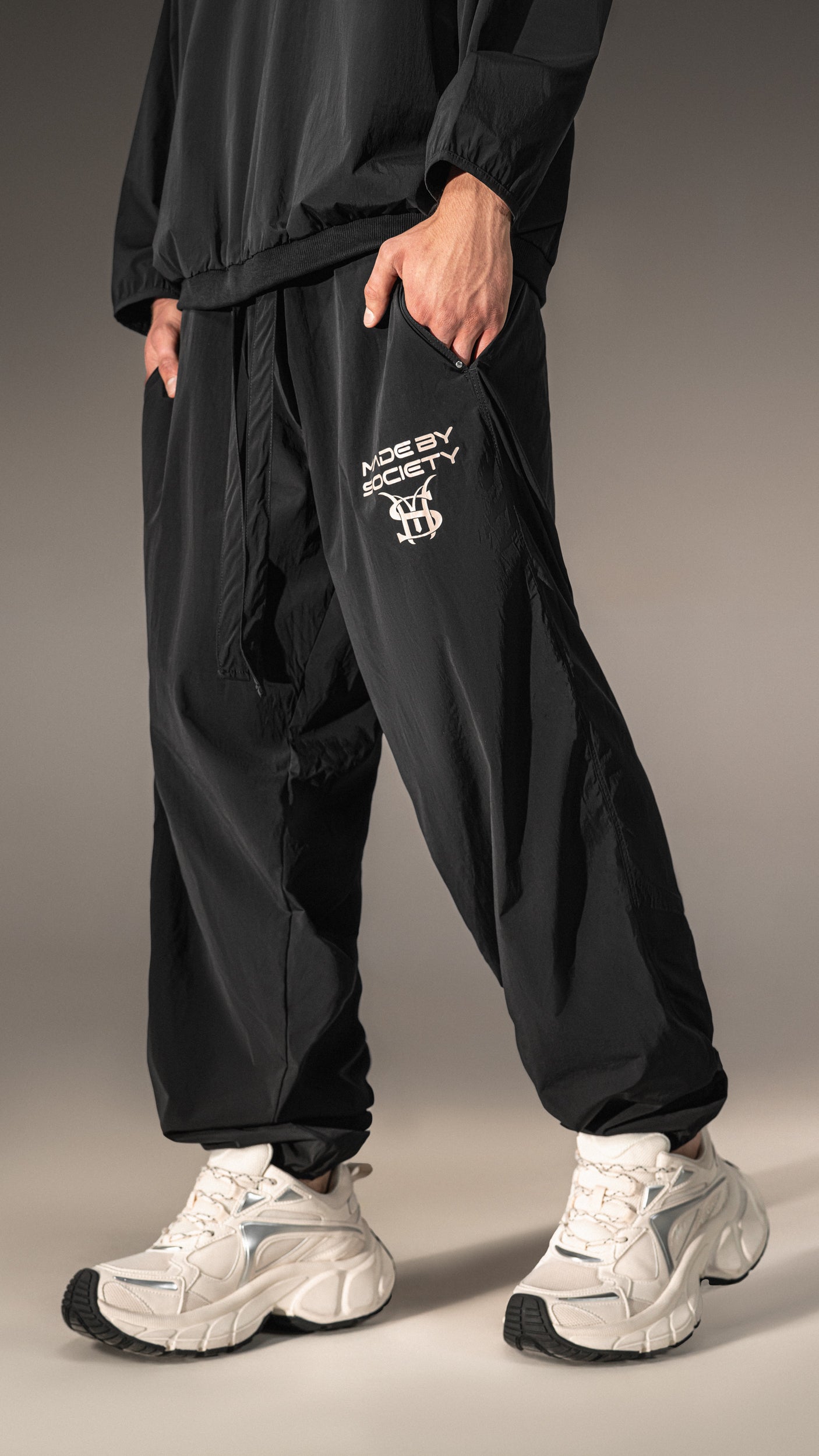 Pantaloni Made by Society – P15607