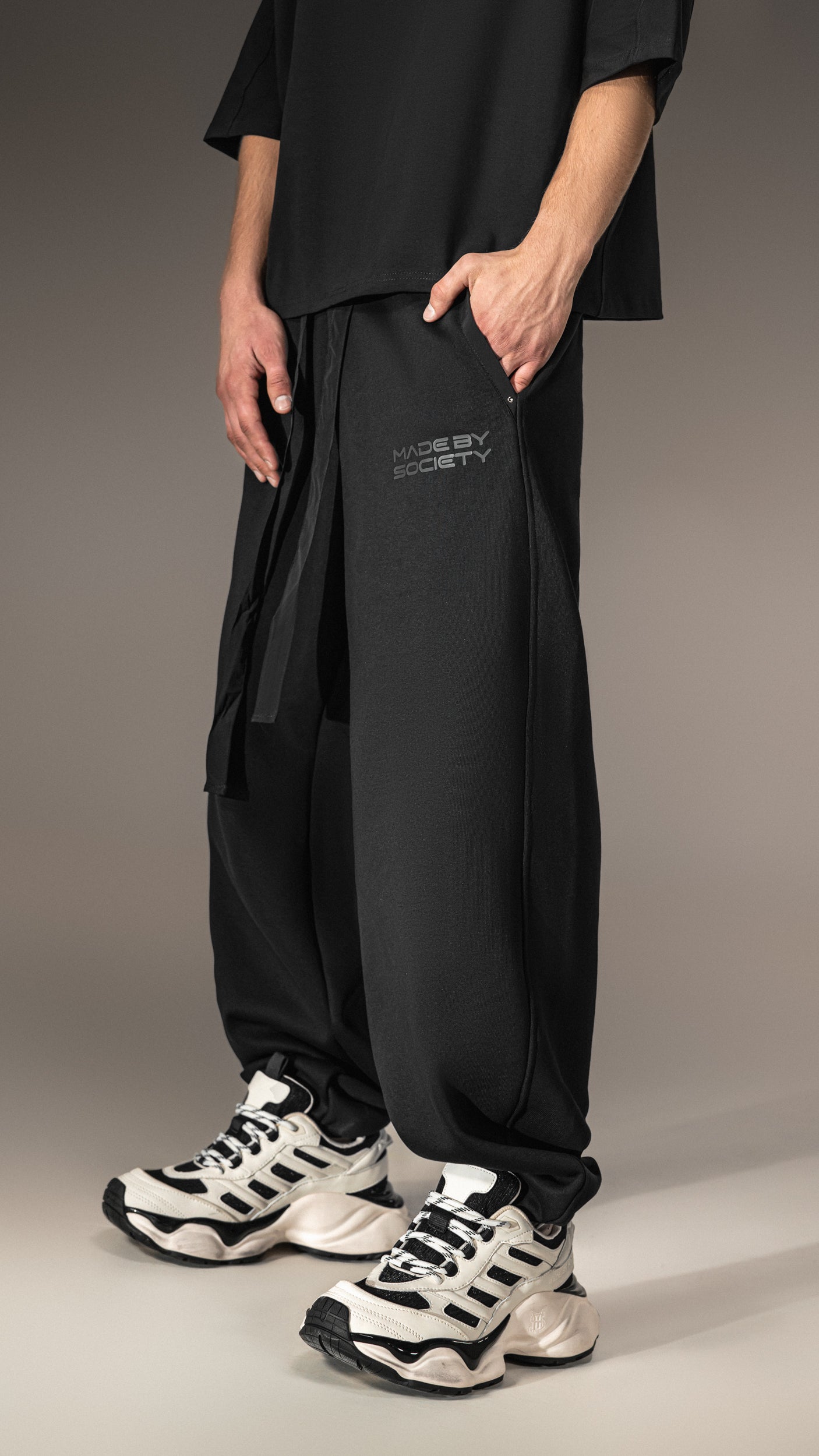 Pantaloni "Made by Society" - P15729