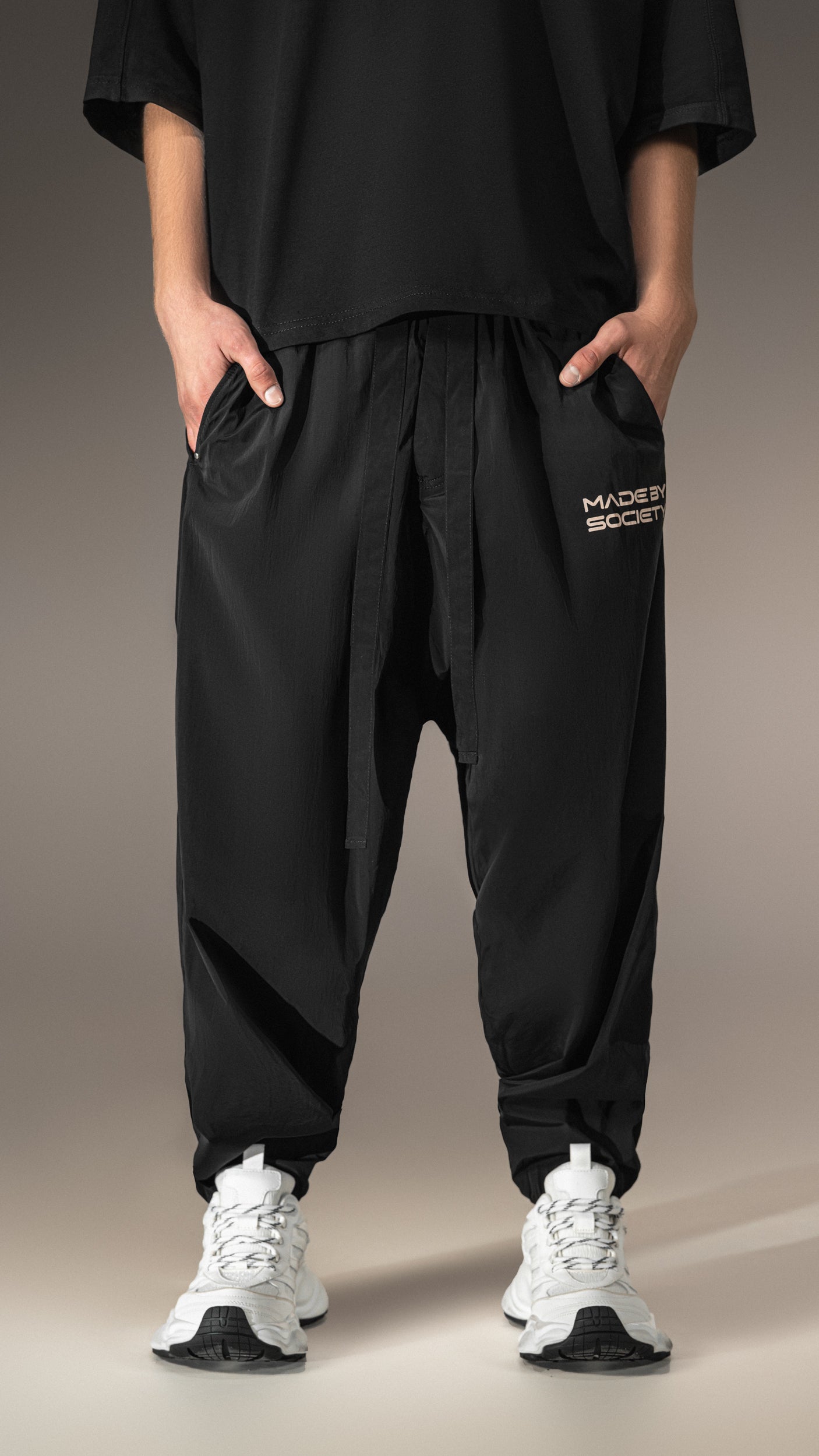 Pantaloni Made by Society – P15747