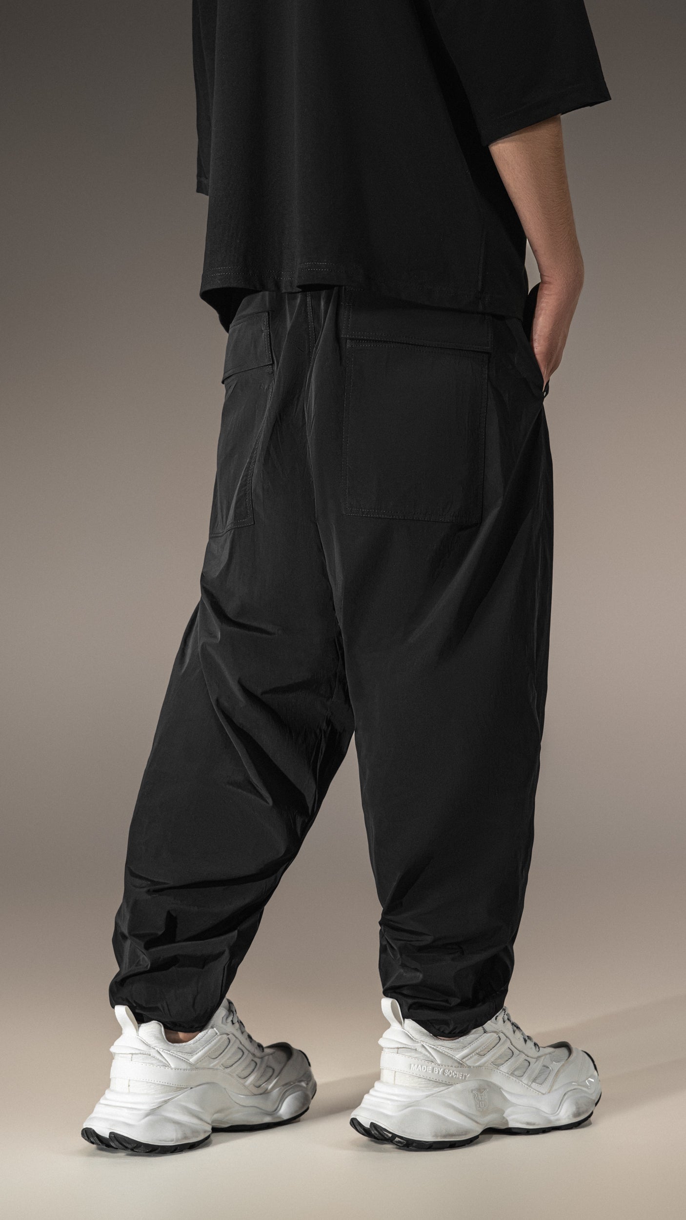 Pantaloni Made by Society – P15747