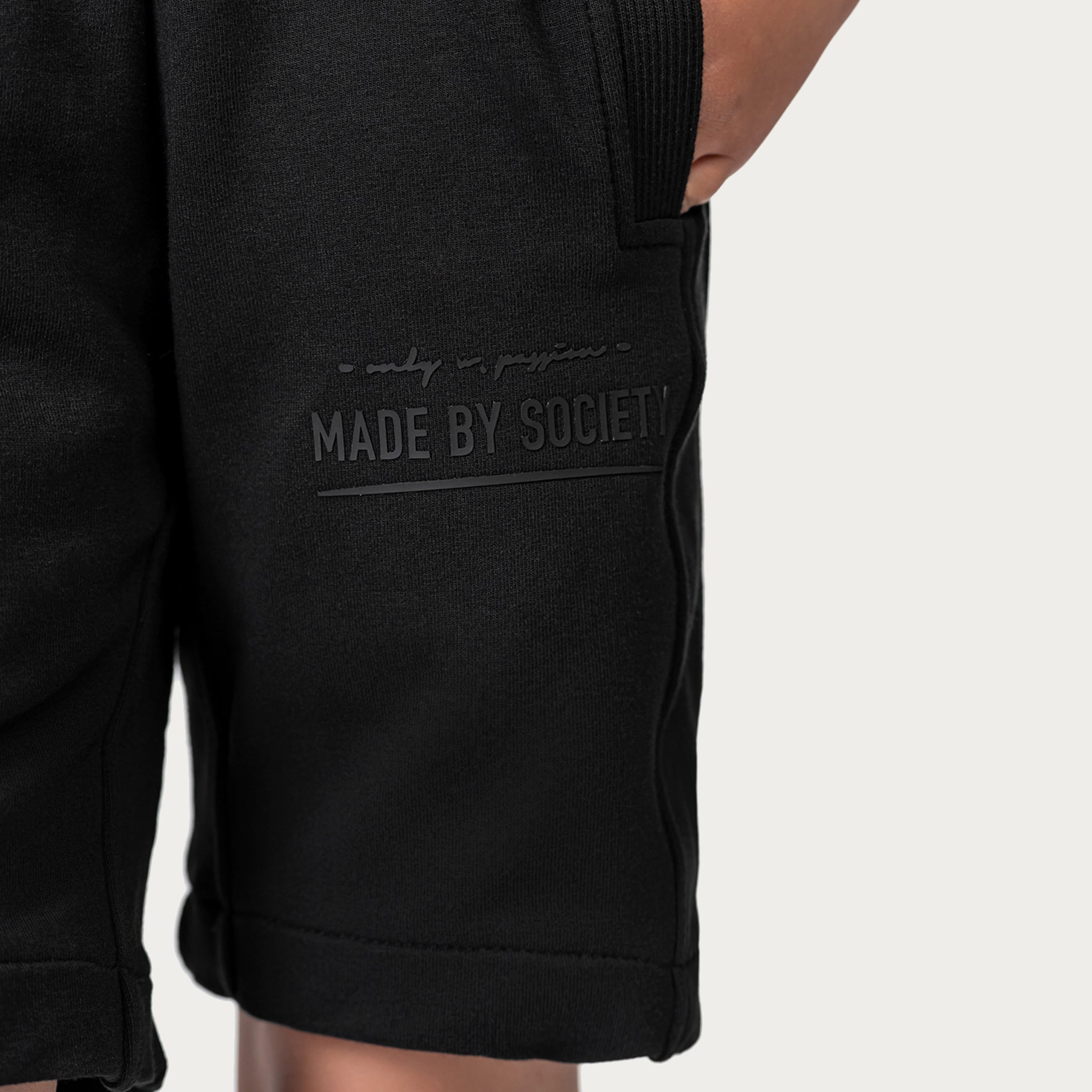 Made by society shorts - B34552