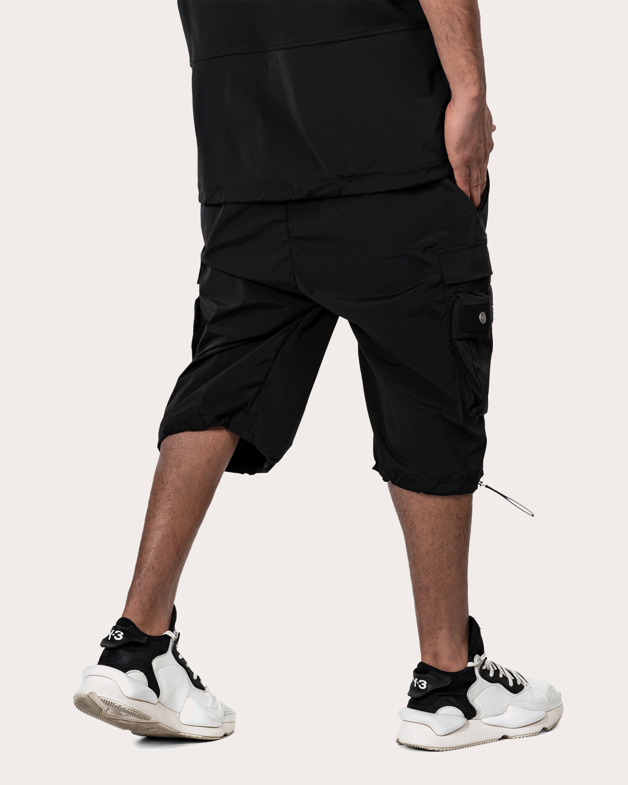 Stud cargo shorts - B14401