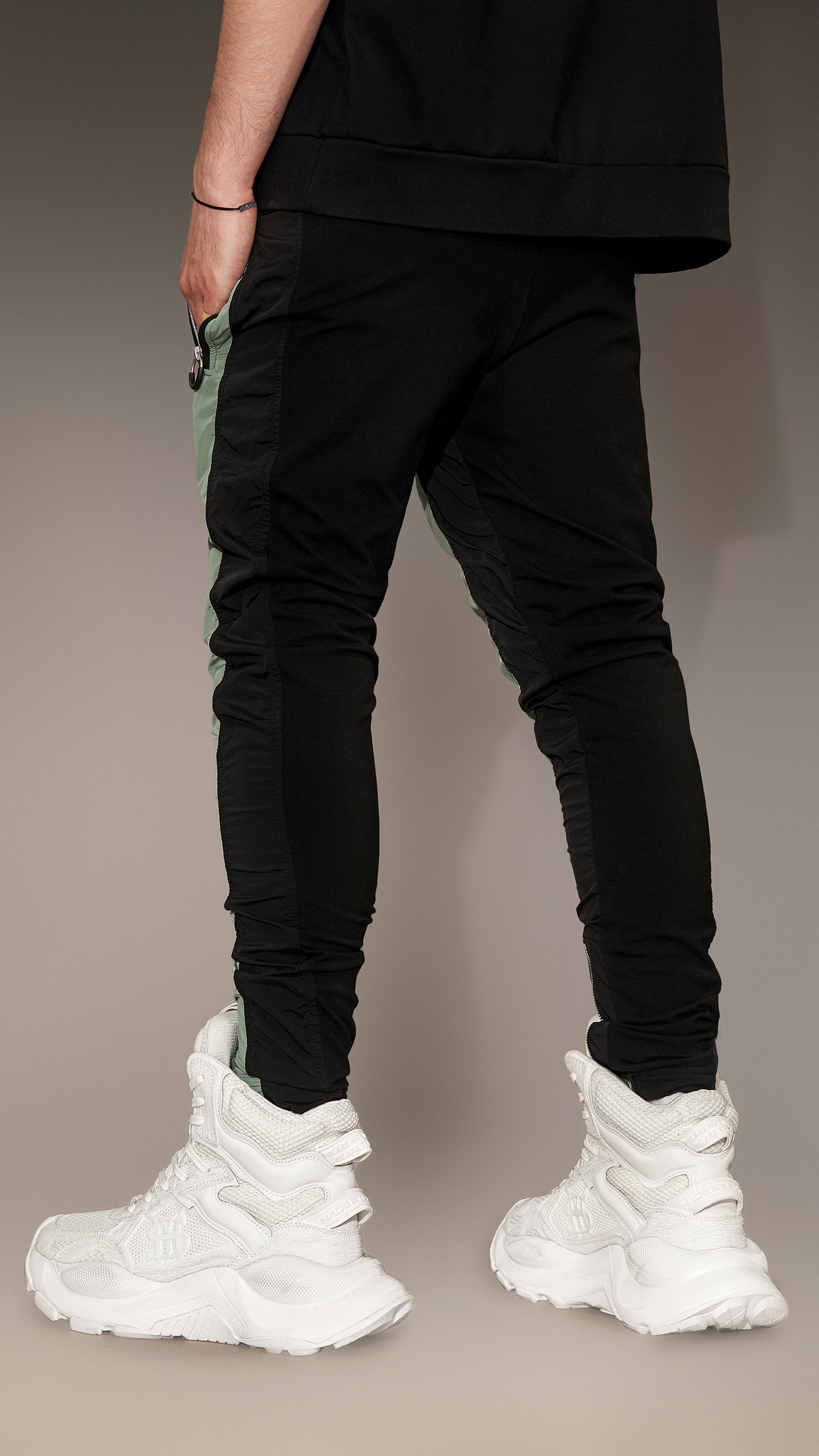 Pantaloni Made by Society - P12466