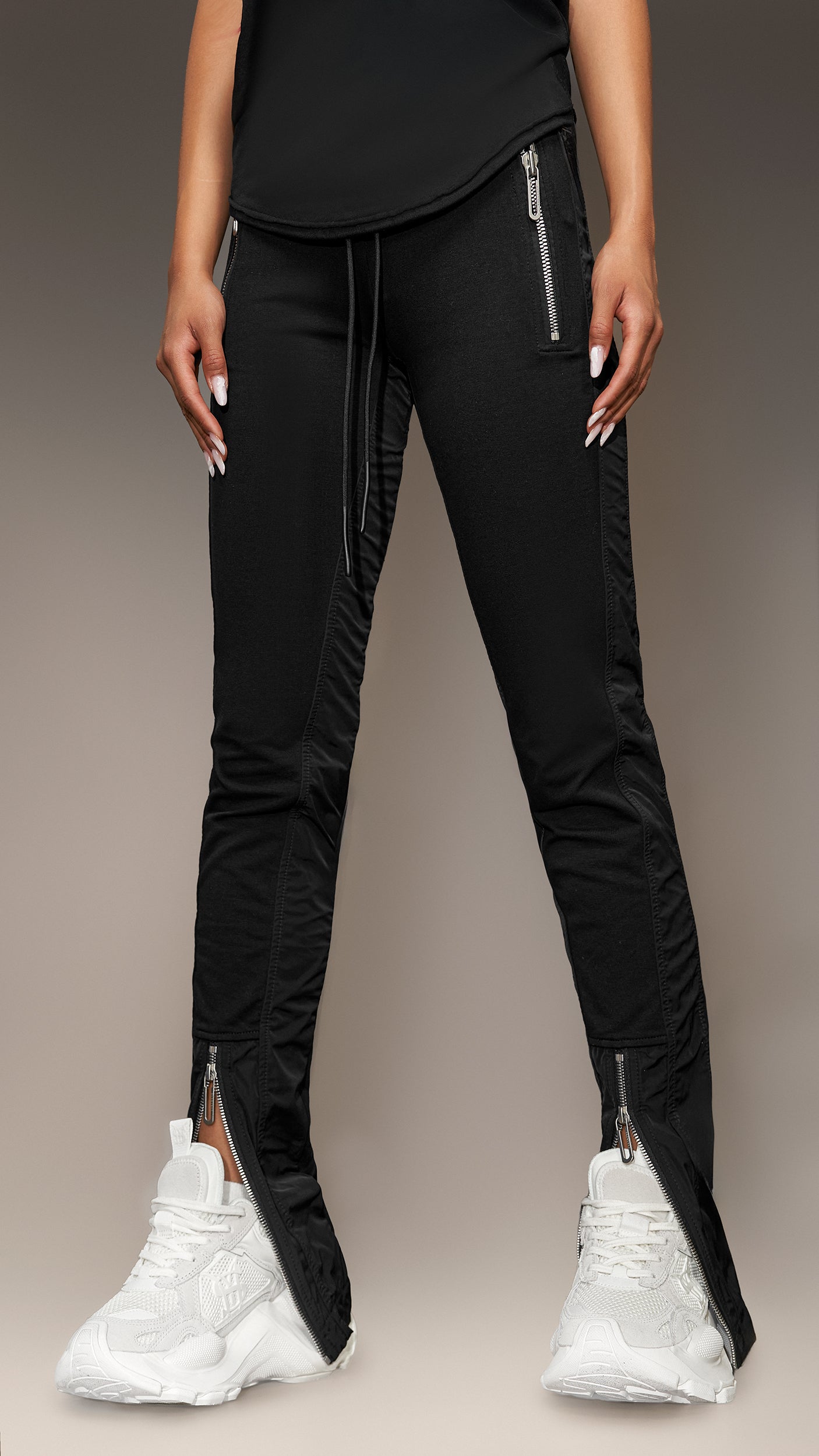 Pantaloni slim fit - P22436