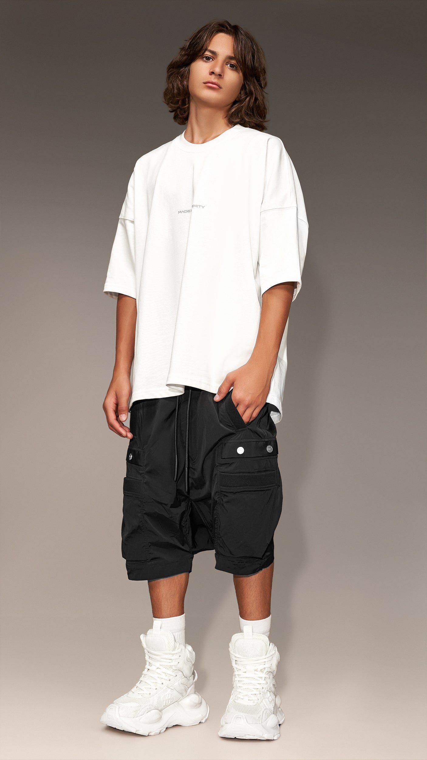 STUD CARGO SHORTS - B15348