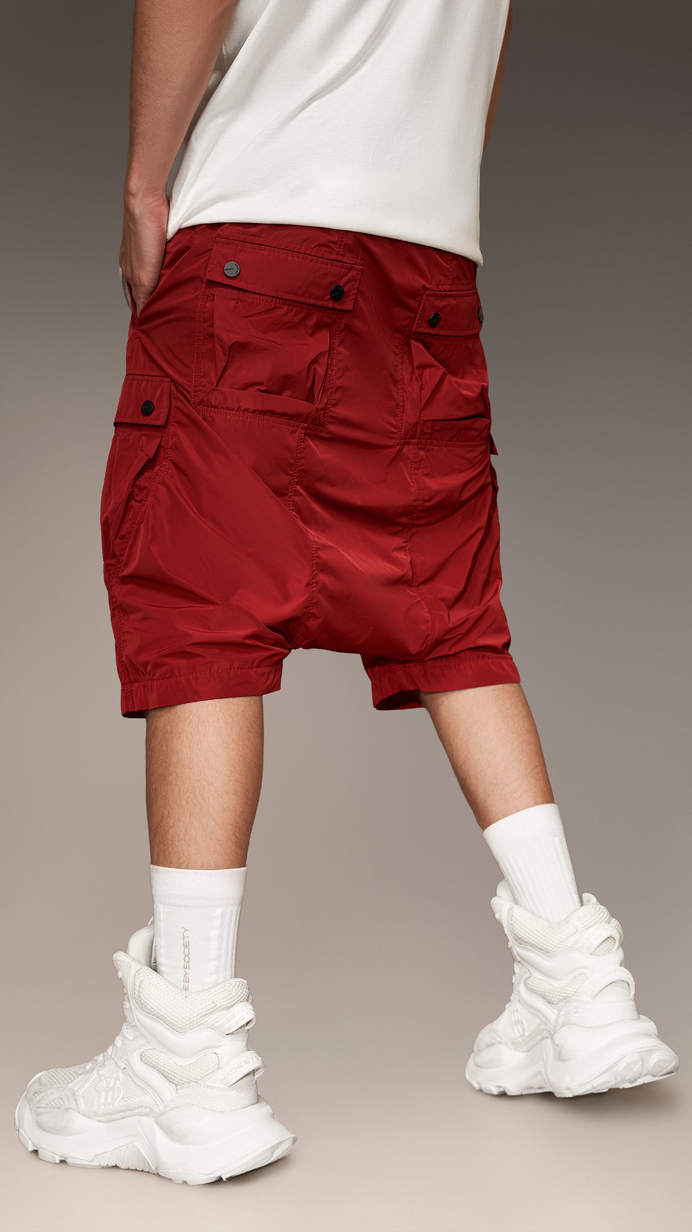 STUD SHORTS - B15540