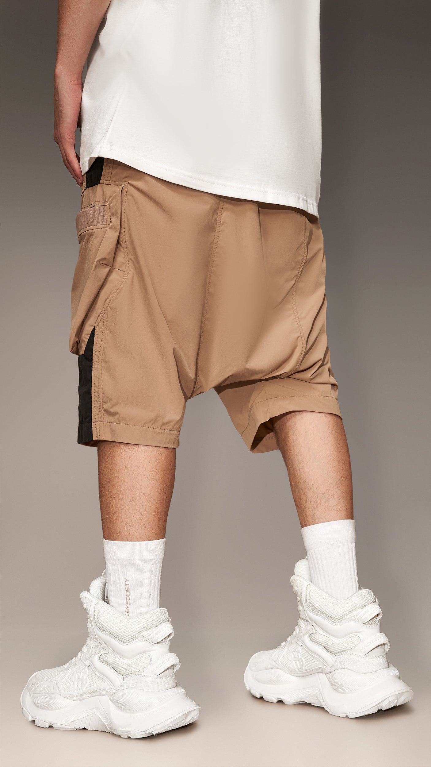 Band shorts - B13756