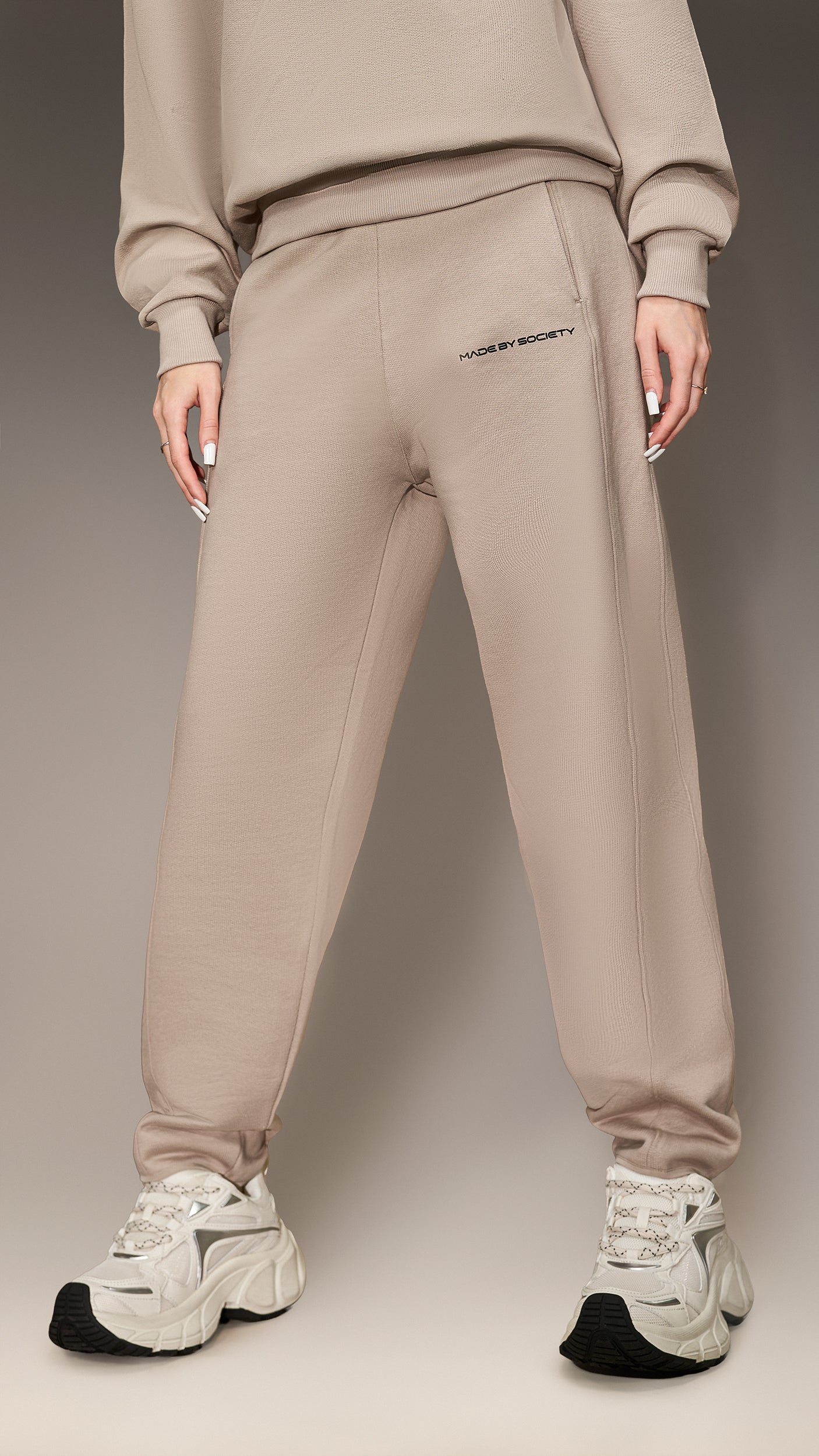 Pantaloni femei Pantaloni Made by Society - P26940 - Colectia urbana