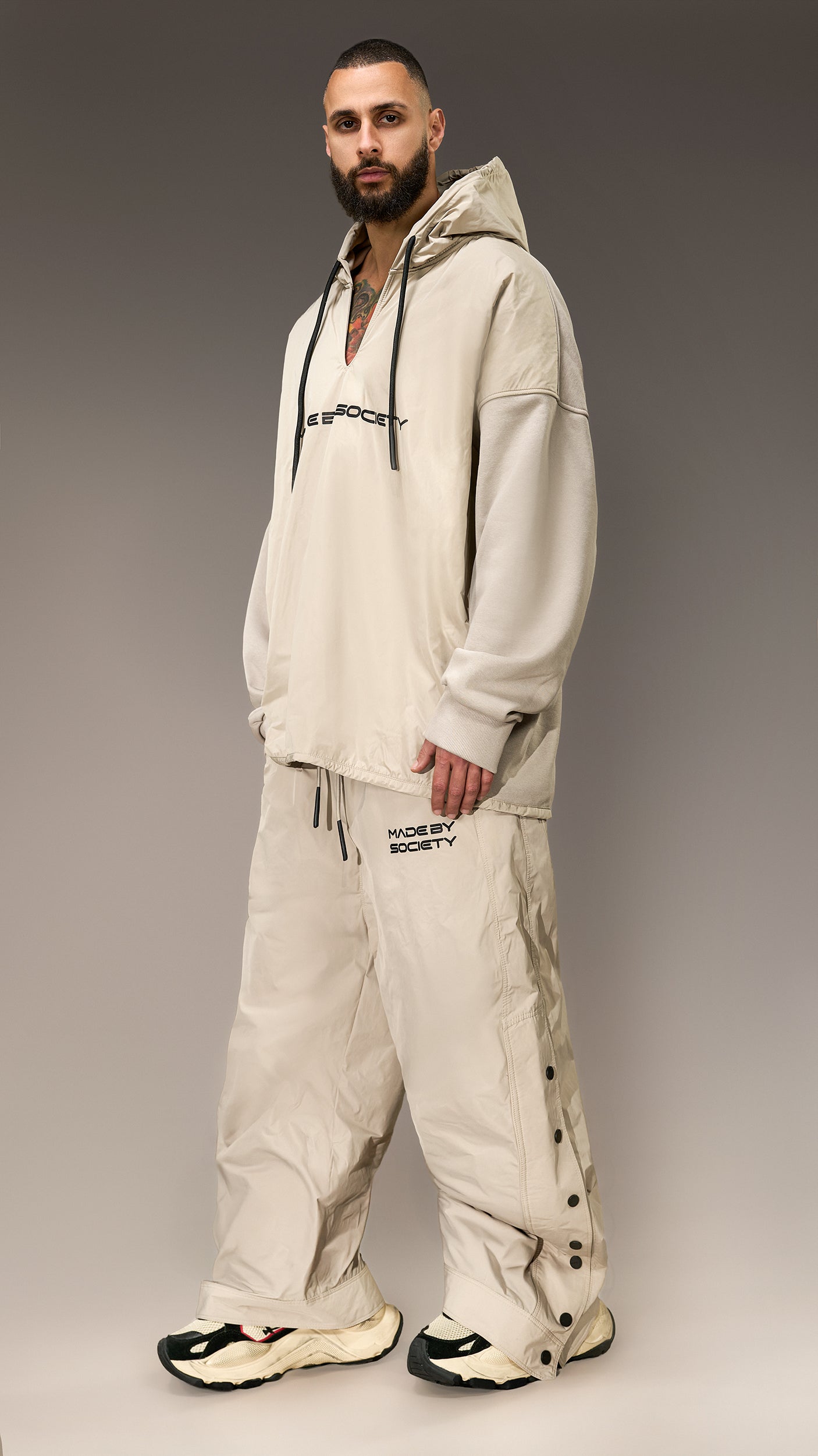 Pantaloni Oversized Made by Society - P16073