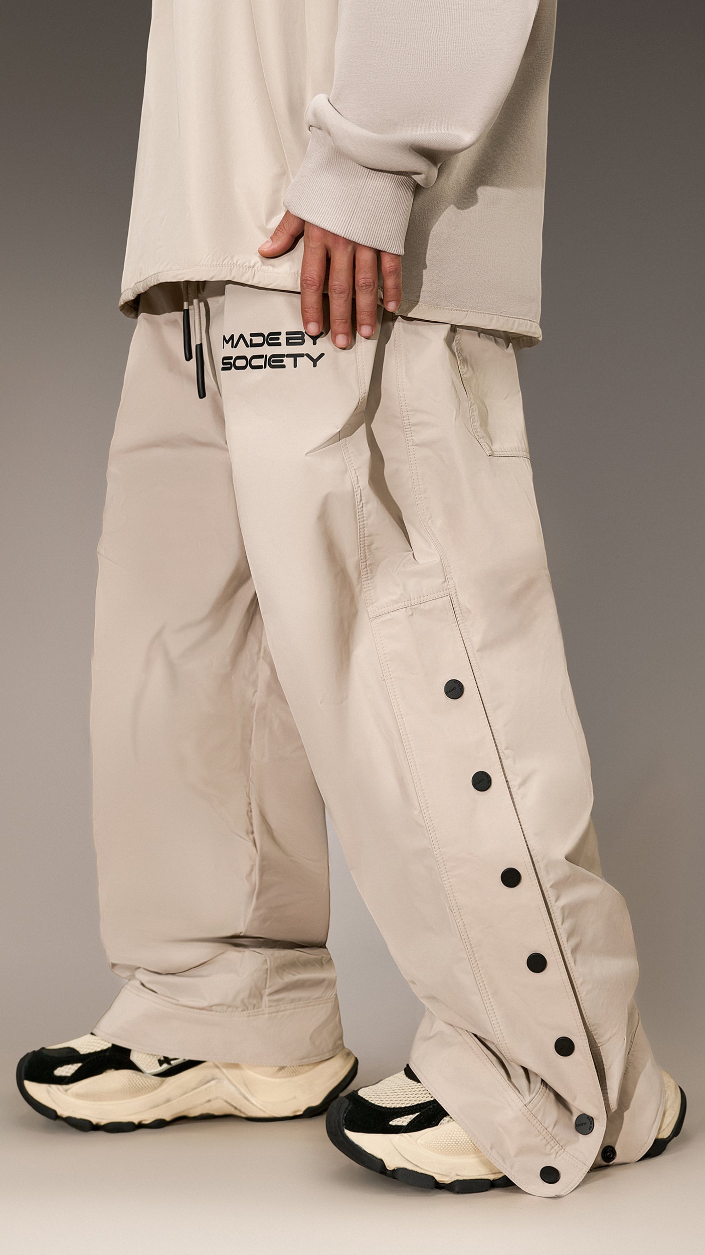 Pantaloni Oversized Made by Society - P16073