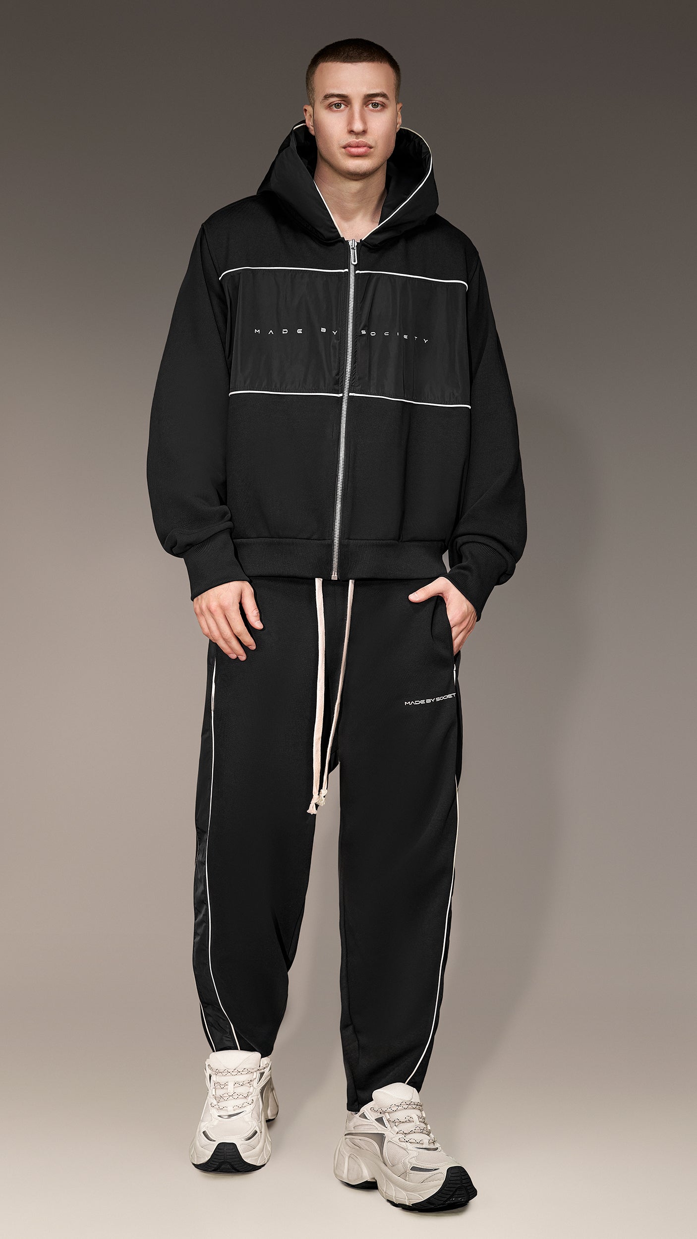 Pantaloni Made by Society - P16917