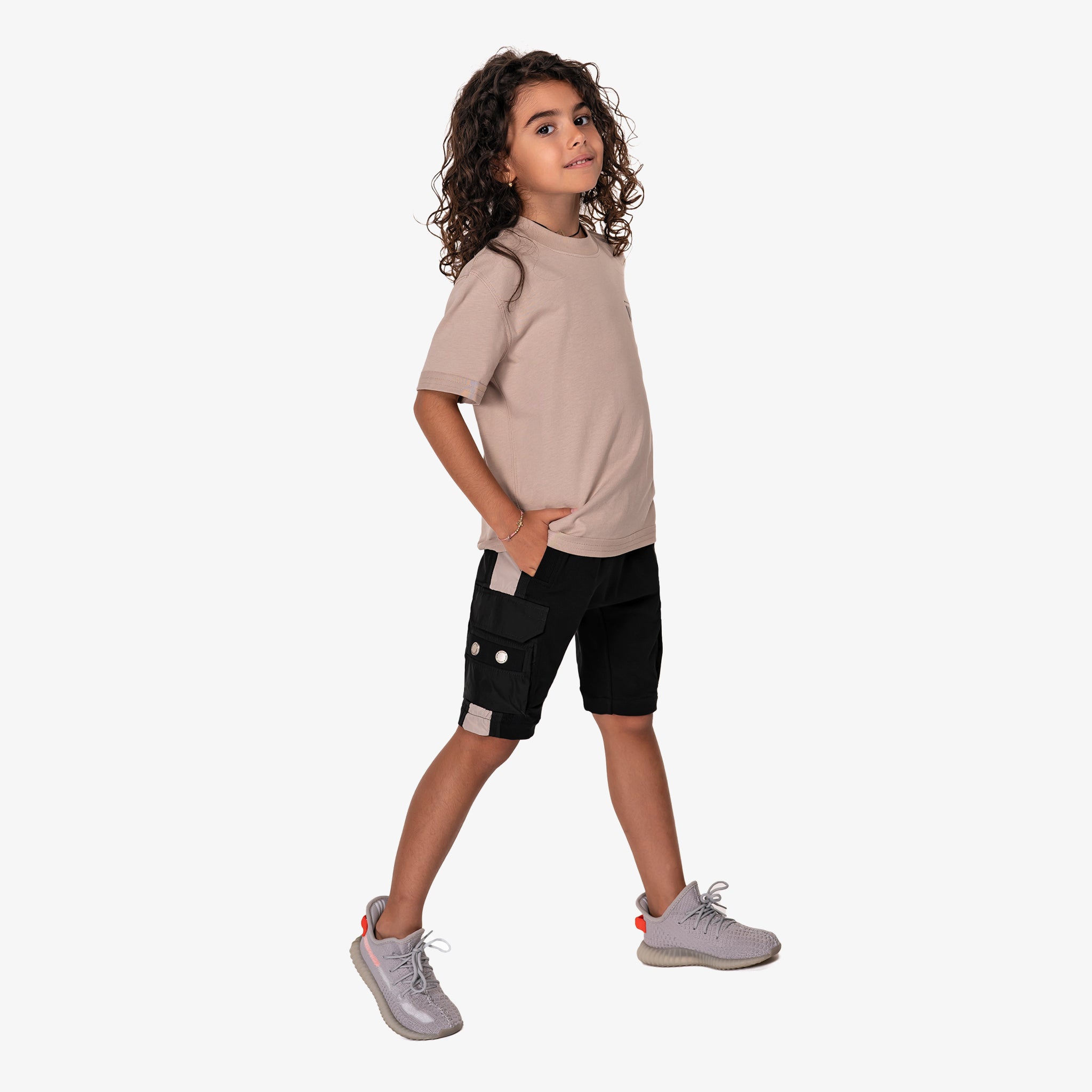 Stud cargo shorts - B33736