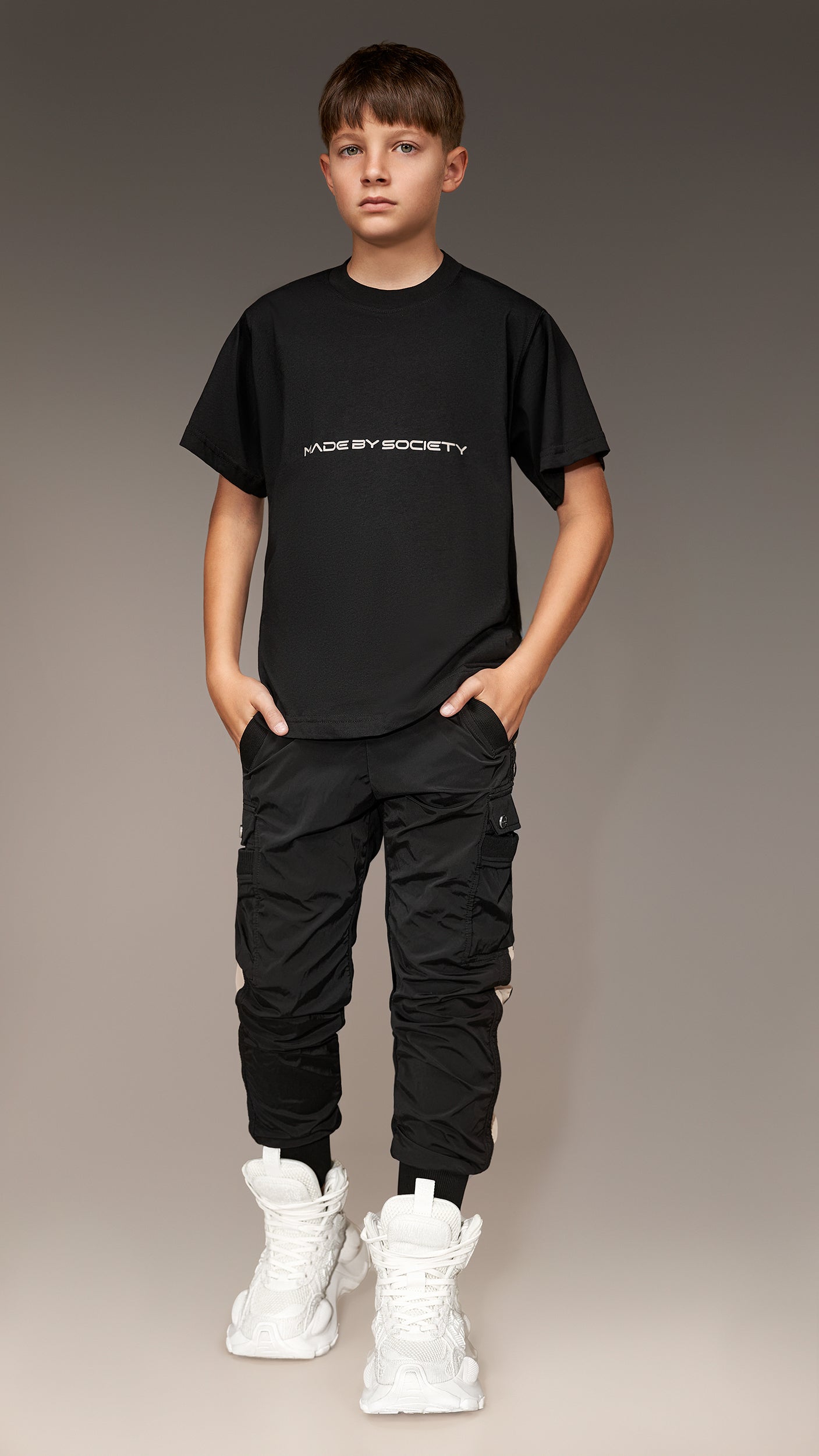 Tricou negru „Made By Society” - T35824