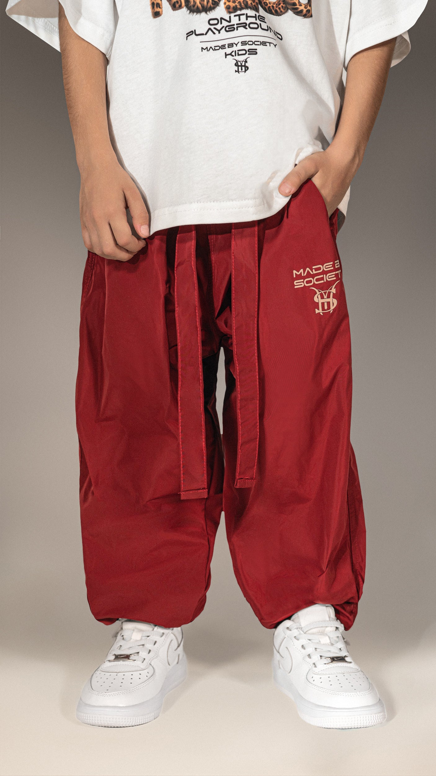 Oversized Pants "Made by Society" - P35638