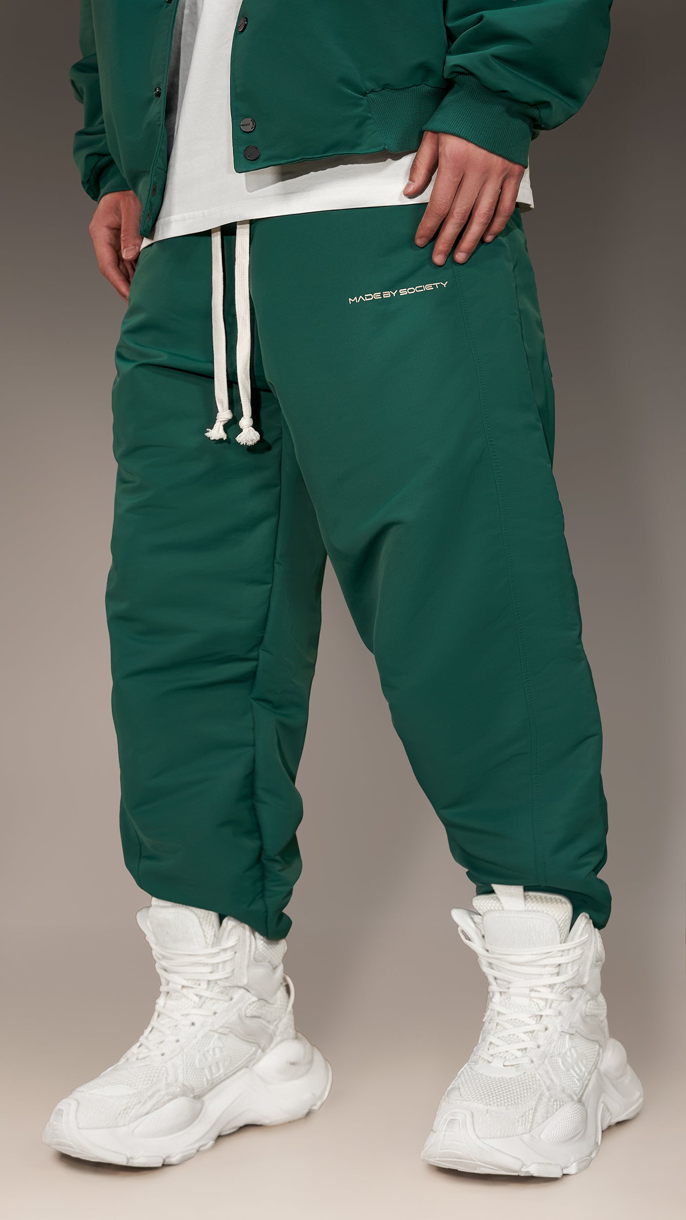 その他 SOLDOUT Barbati | Pantaloni The Outlet Premium - Vezi oferta de produse