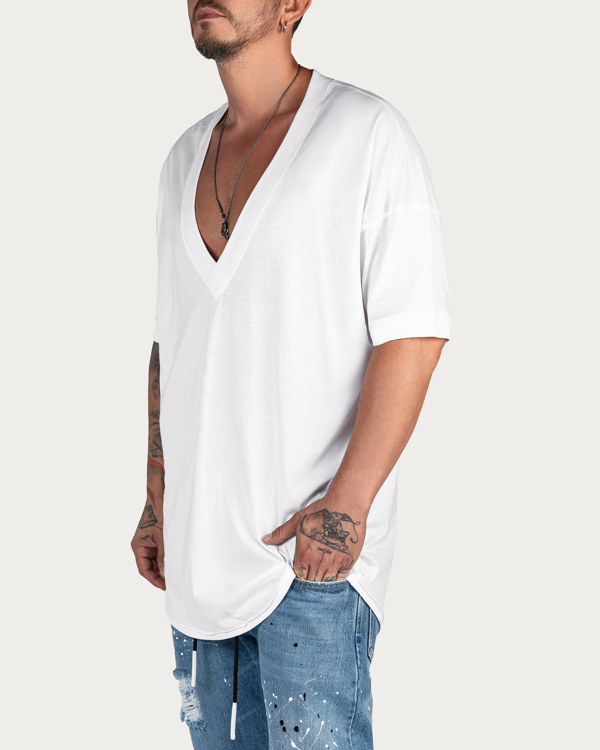 V-NECK T-SHIRT - T15568