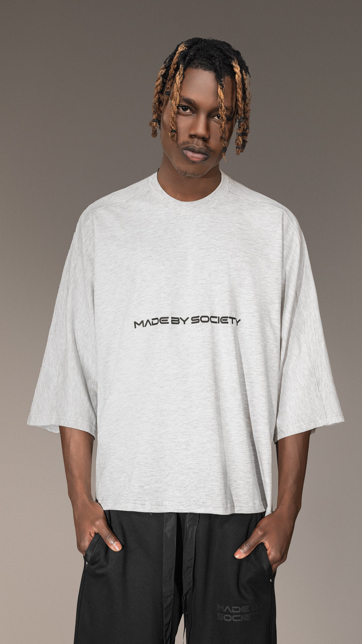 Oversized T-shirt "Made By Society" - T15634