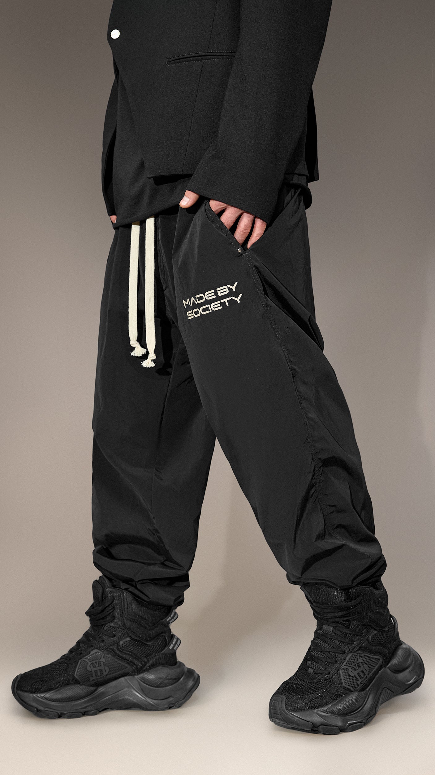 Jogger Pants "Made by Society" - P15829