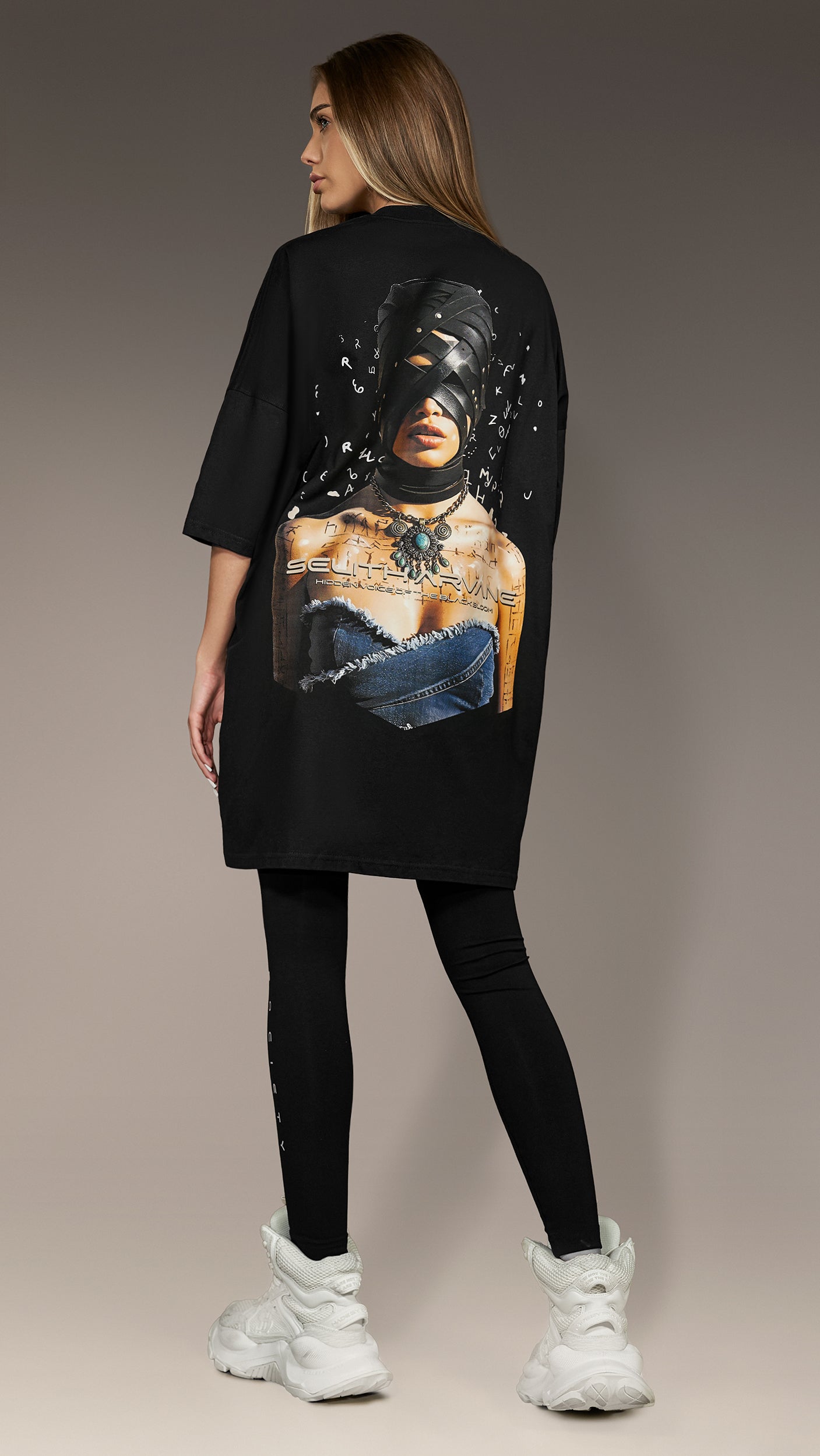 Tricouri femei Tricou Made by Society - T26760 - Colectia urbana