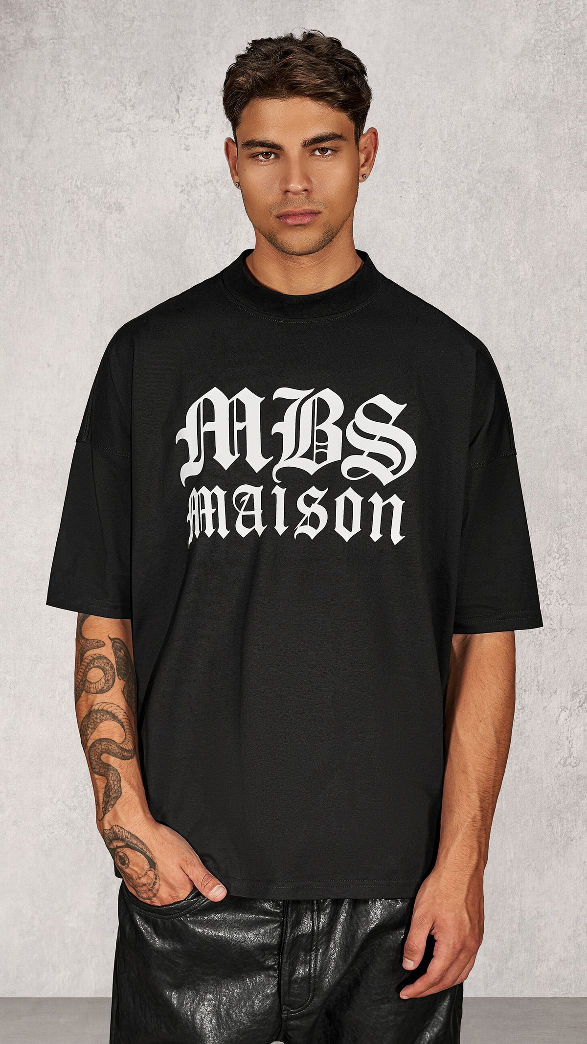 Tricou Gothic - T17693