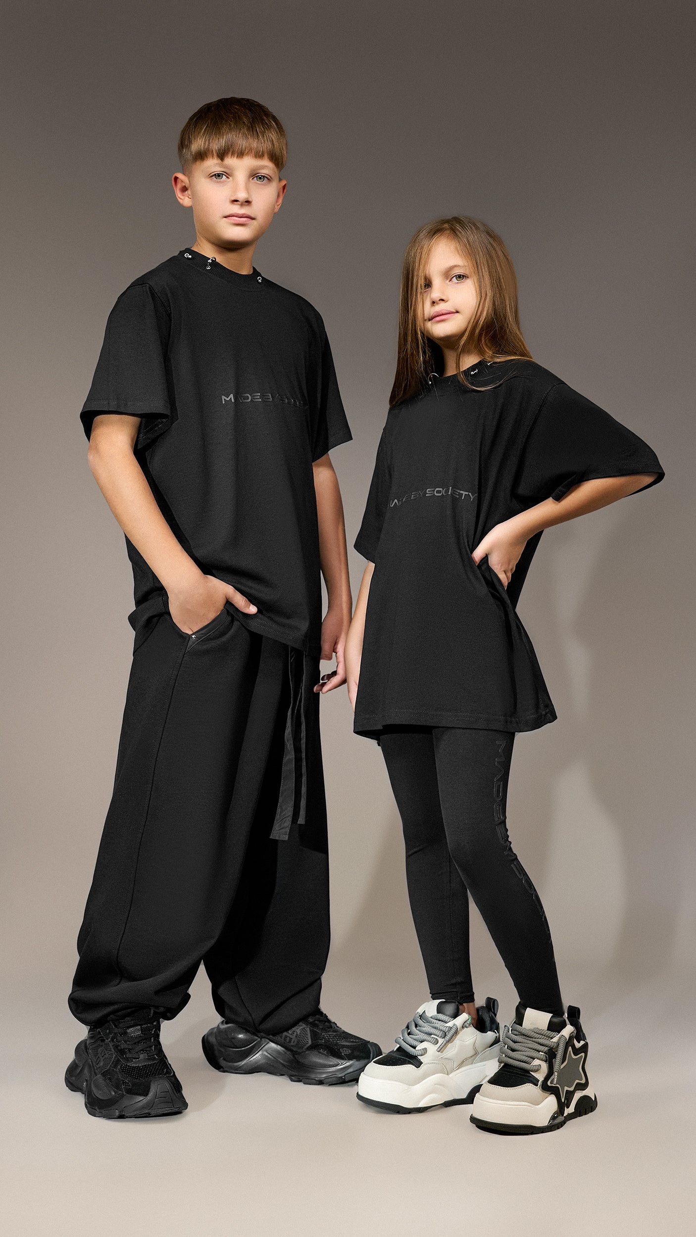 Oversized Black T-shirt "Made by Society" - T35571