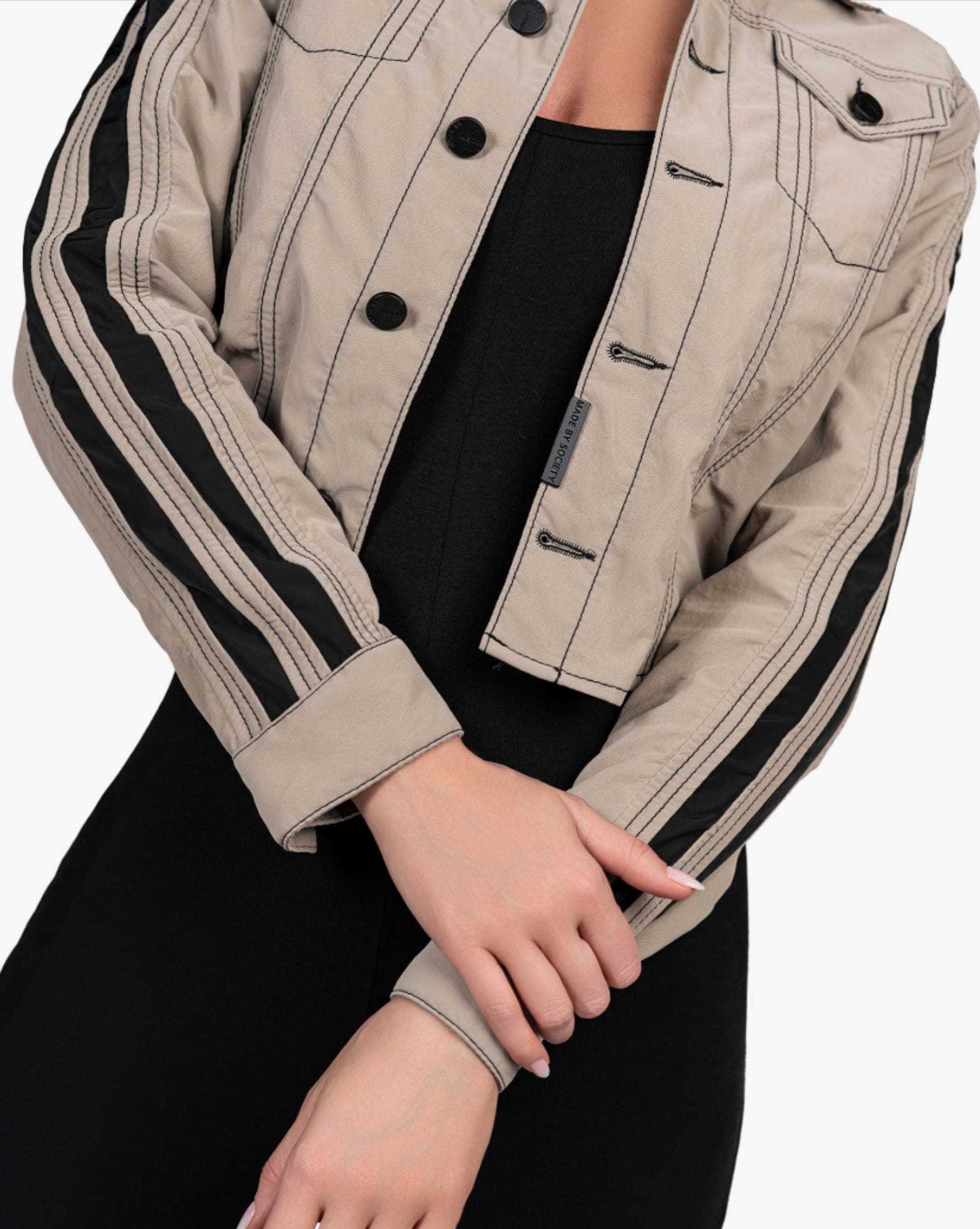 Short jacket - J23897